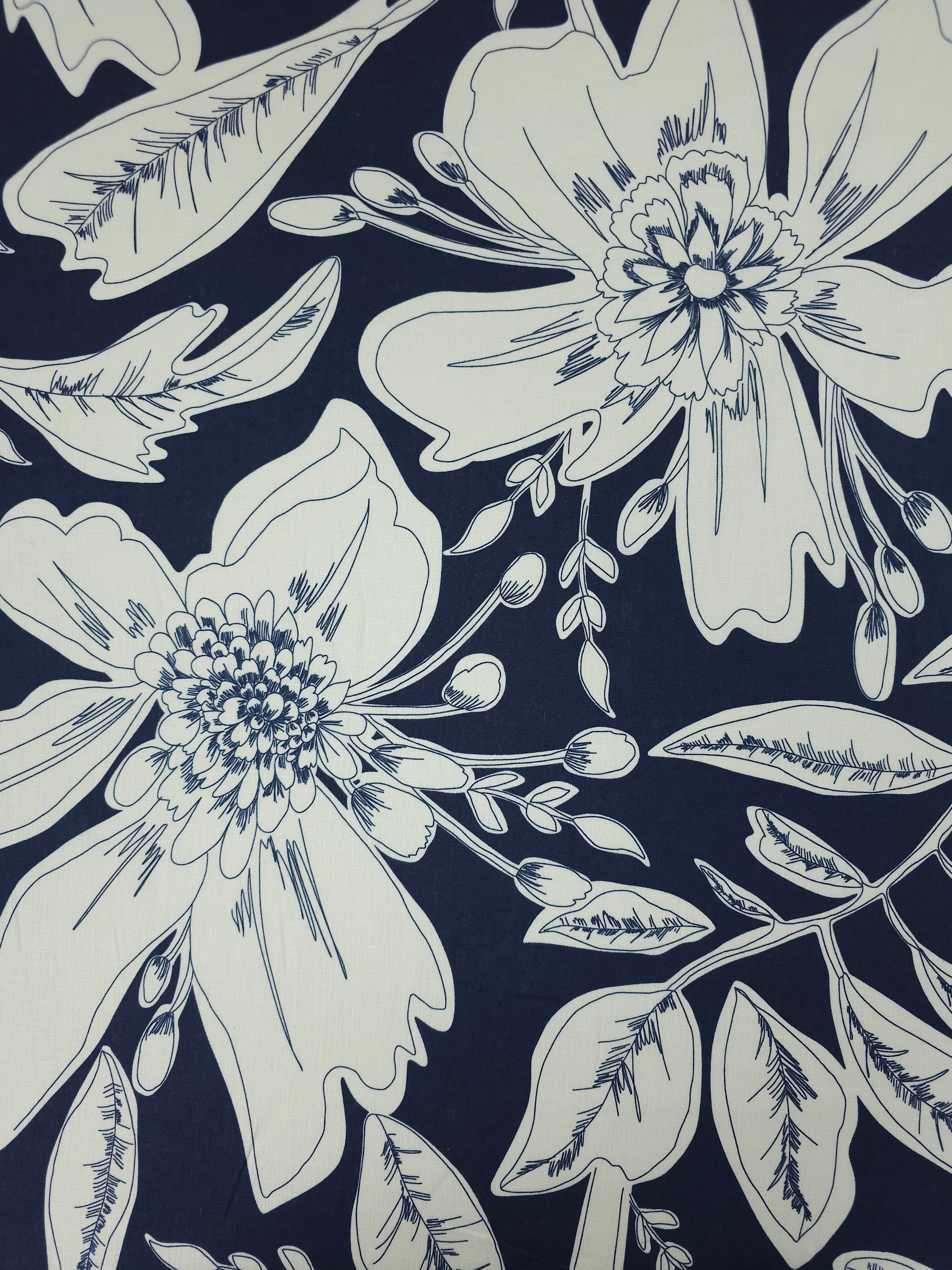 Navy/Ivory Large Floral 100% Linen *DEFECT*