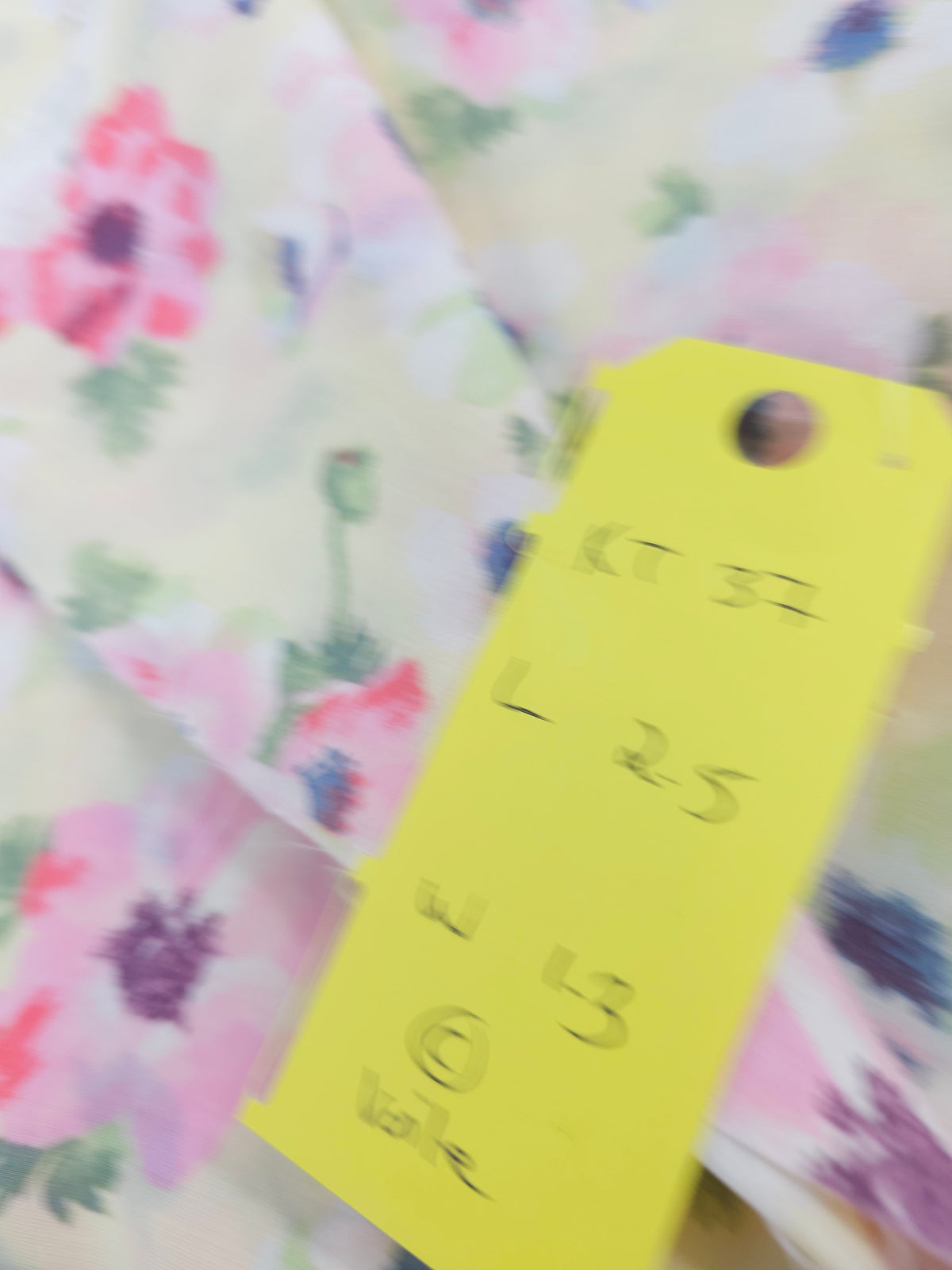 Light floral Cotton voile - 2.5m piece