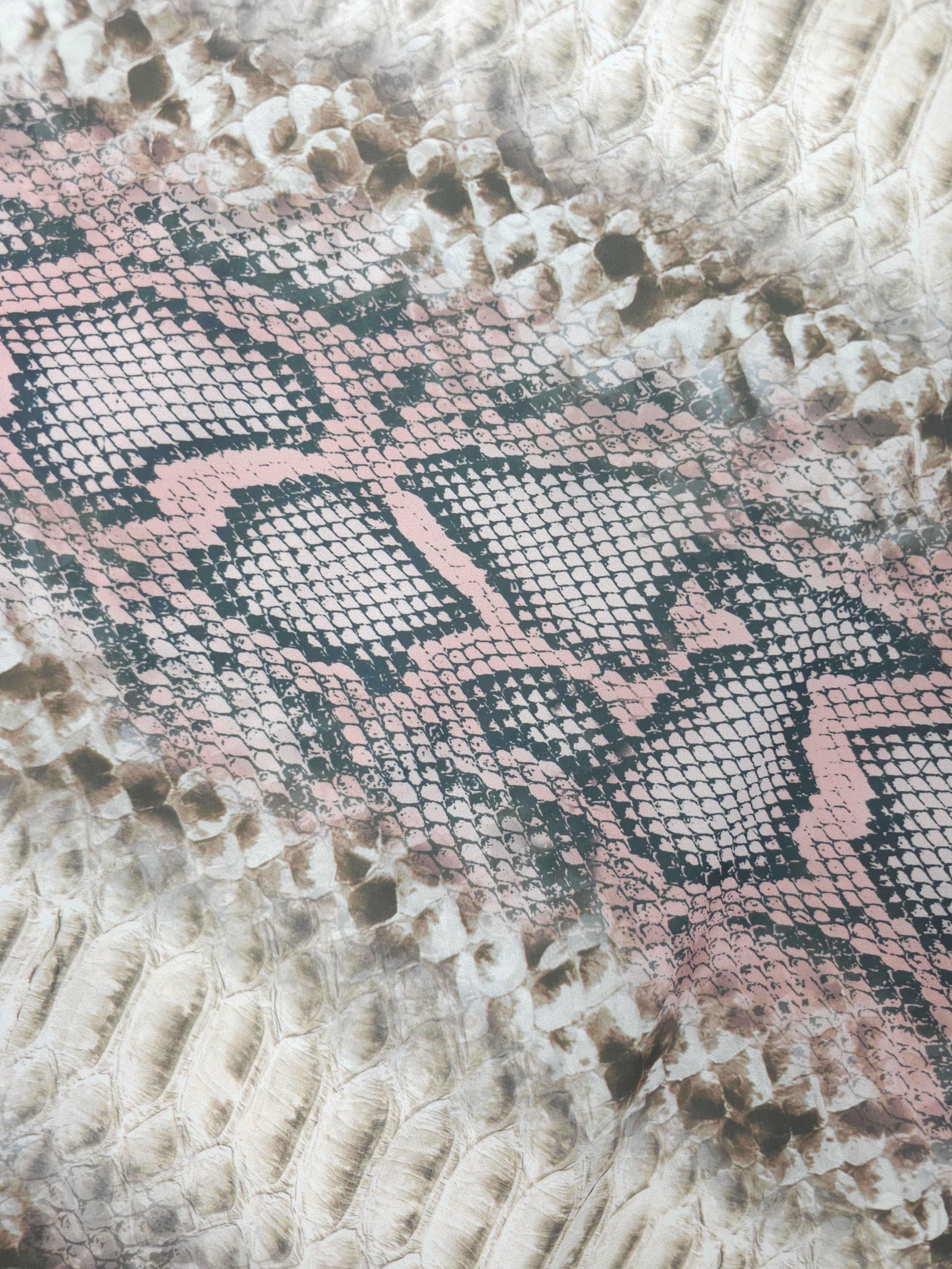 Serpant Pink Blush 4 Way Stretch - 4.5m Piece