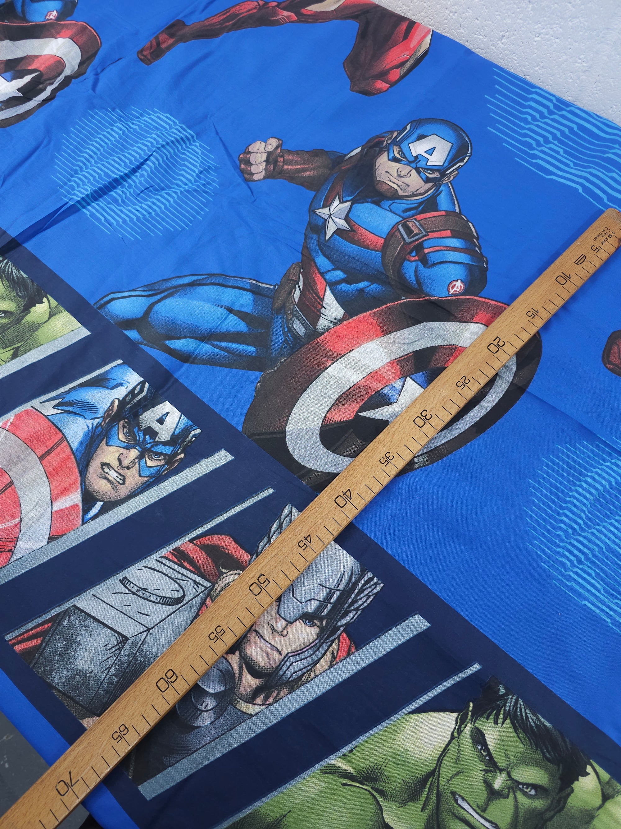 Avengers Legends 100% Cotton 114" *EXTRA WIDE*