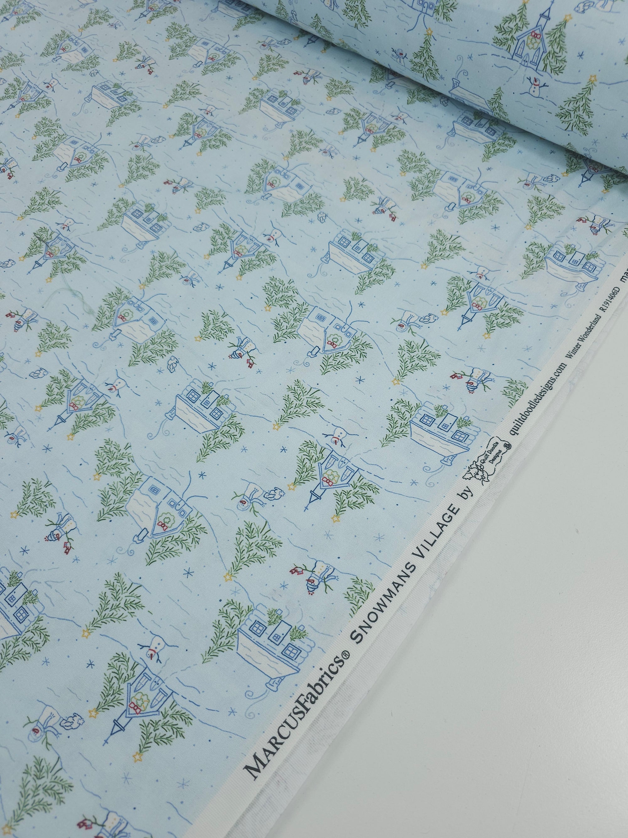 Snowman's Village 100% Cotton