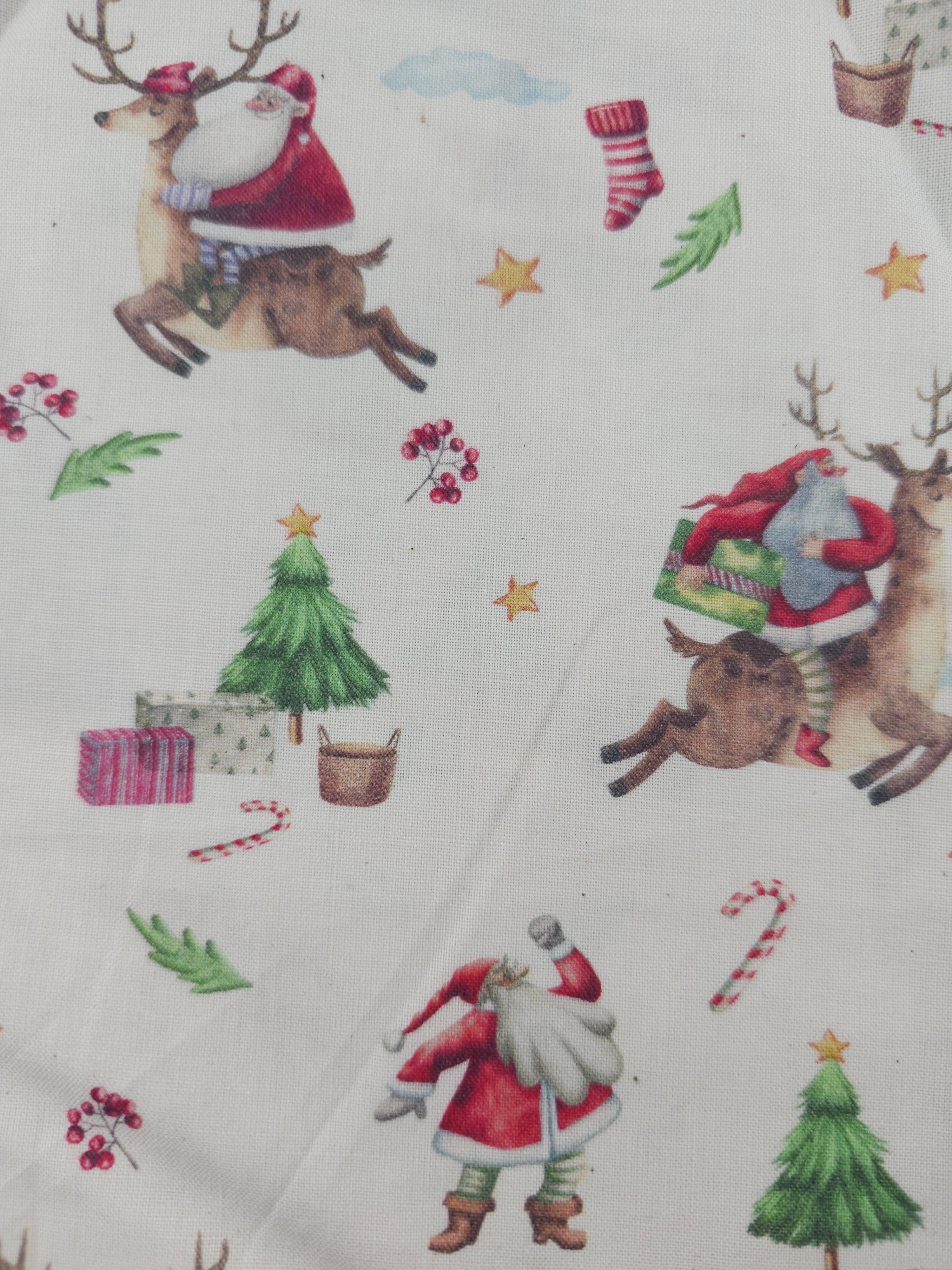 A cream christmas Cotton- 1m piece
