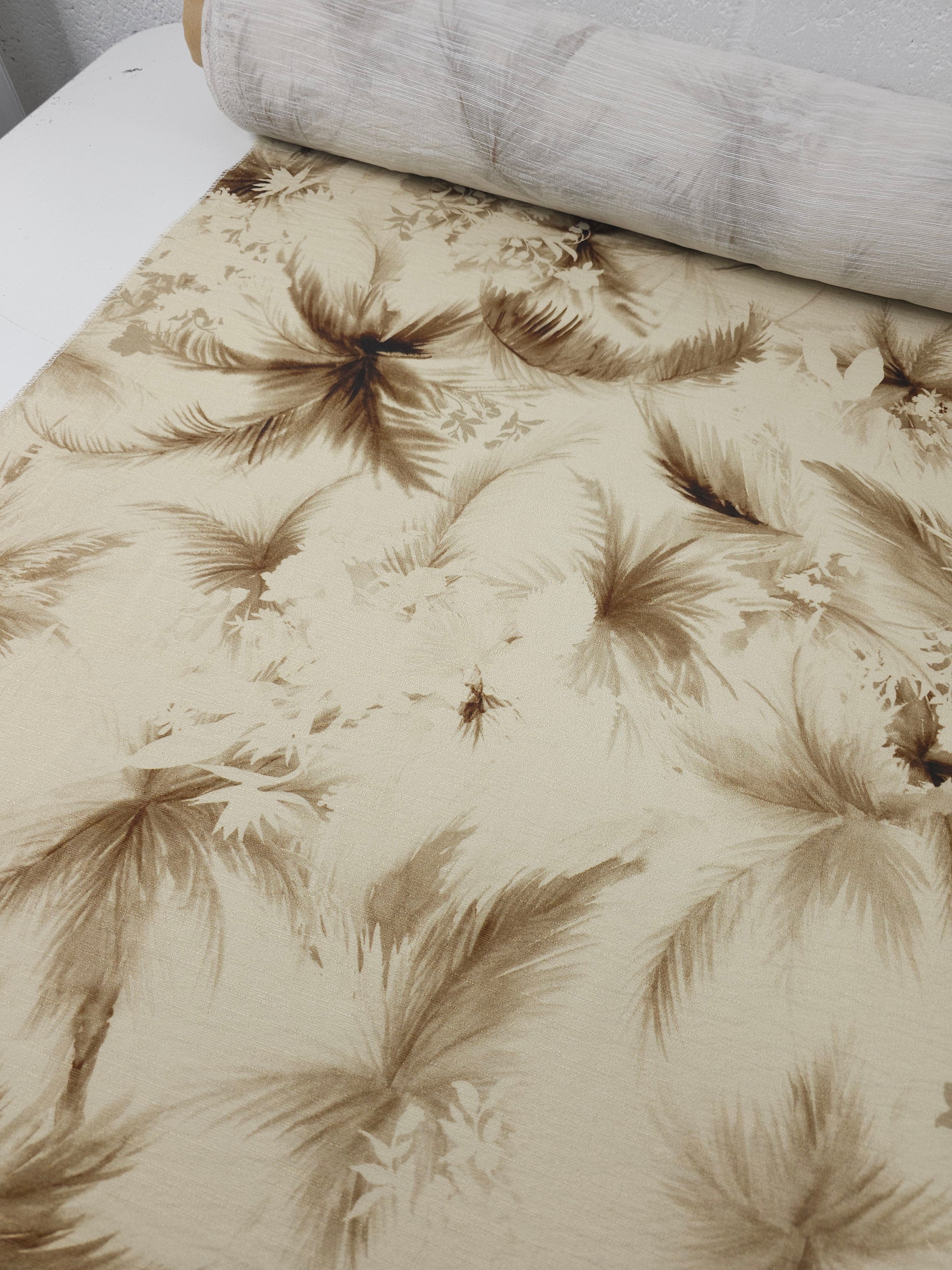 Beige/Brown Pampas Flower Crinkle Viscose