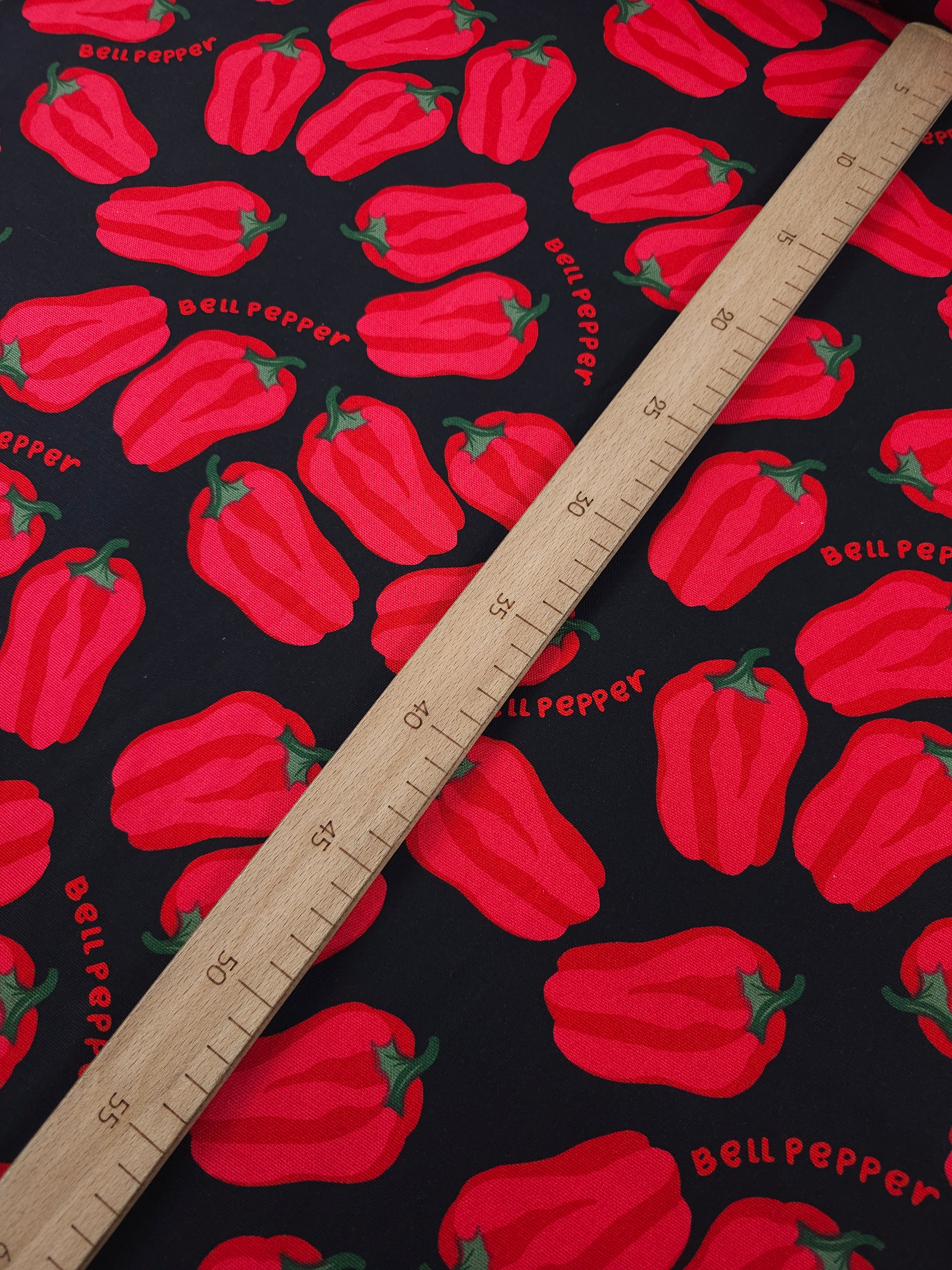 Red/Black Bell Pepper Lightweight Canvas Cotton
