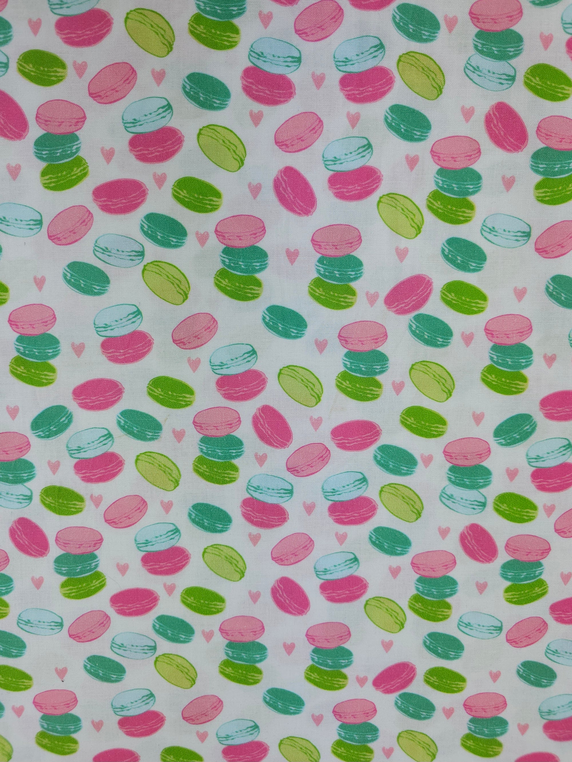 Macaroon Heart 100% Cotron