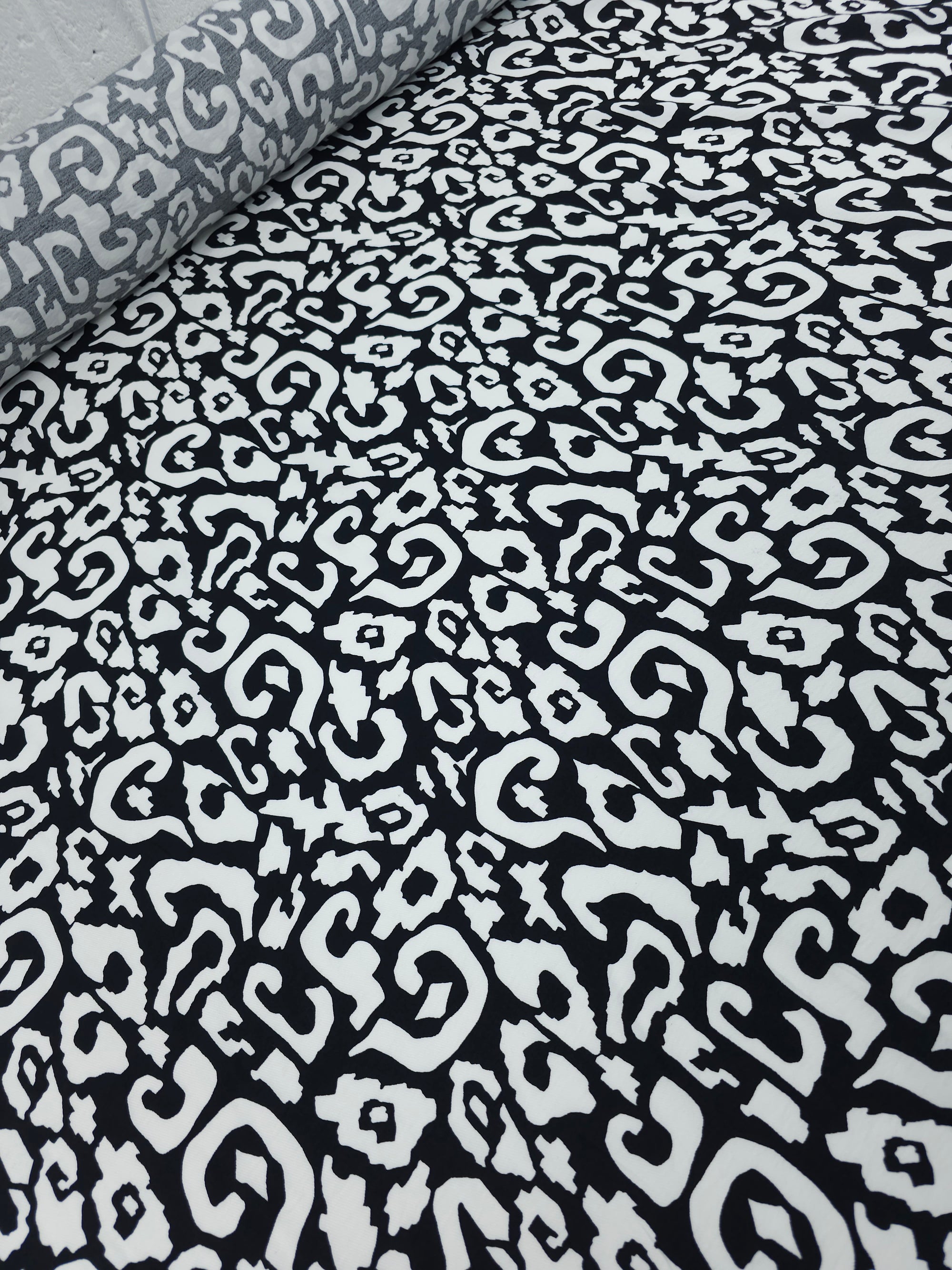 Black/White Quirky Geometric Viscose Twill
