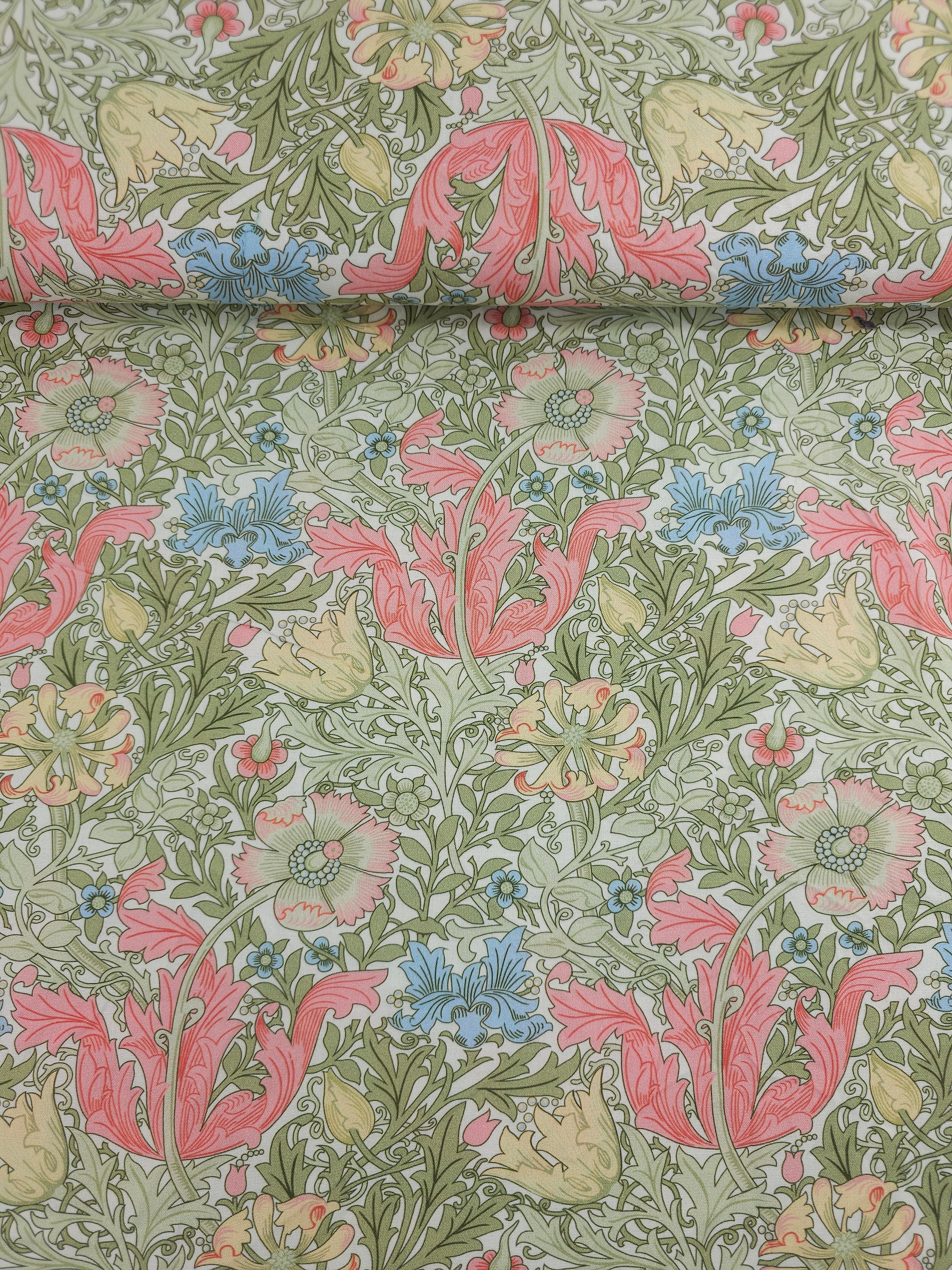 Compton Floral 100% Cotton - William Morris