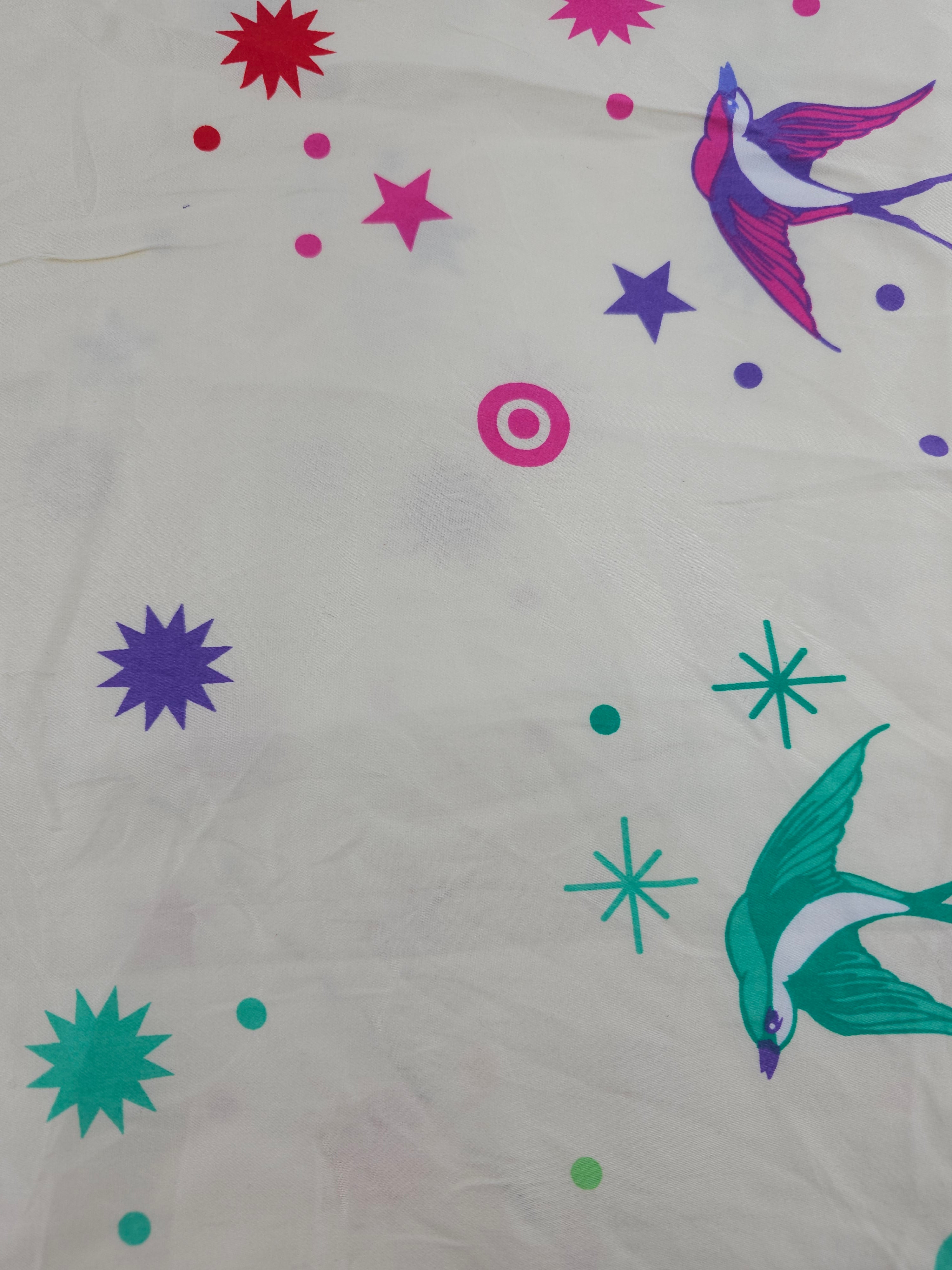 Cream rainbow bird Cotton sateen- 0.9m piece