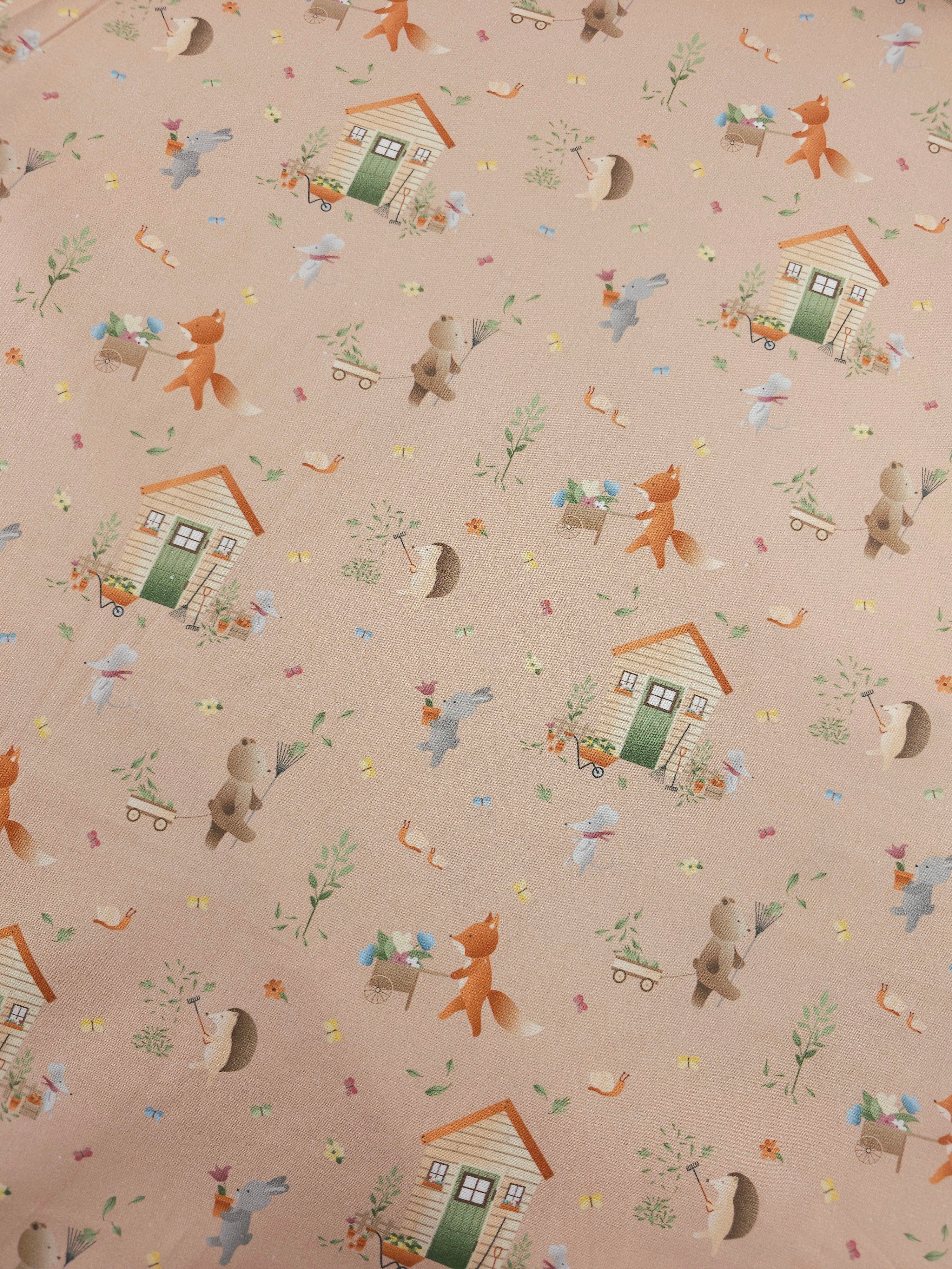 Novelty Gardening Club 100% Cotton 57"