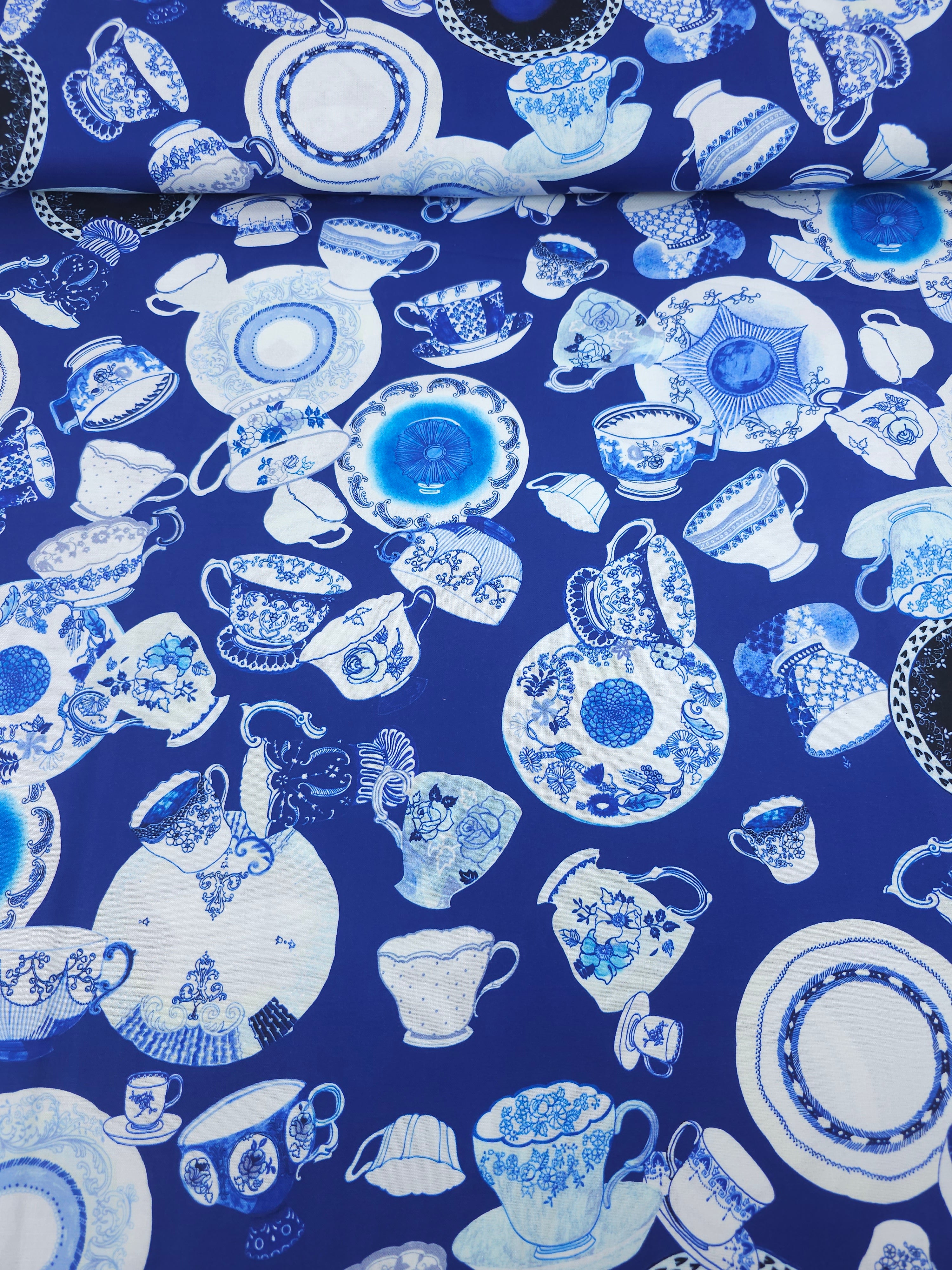 Blue Vintage Tea Party 100% Cotton - Robert Kaufman