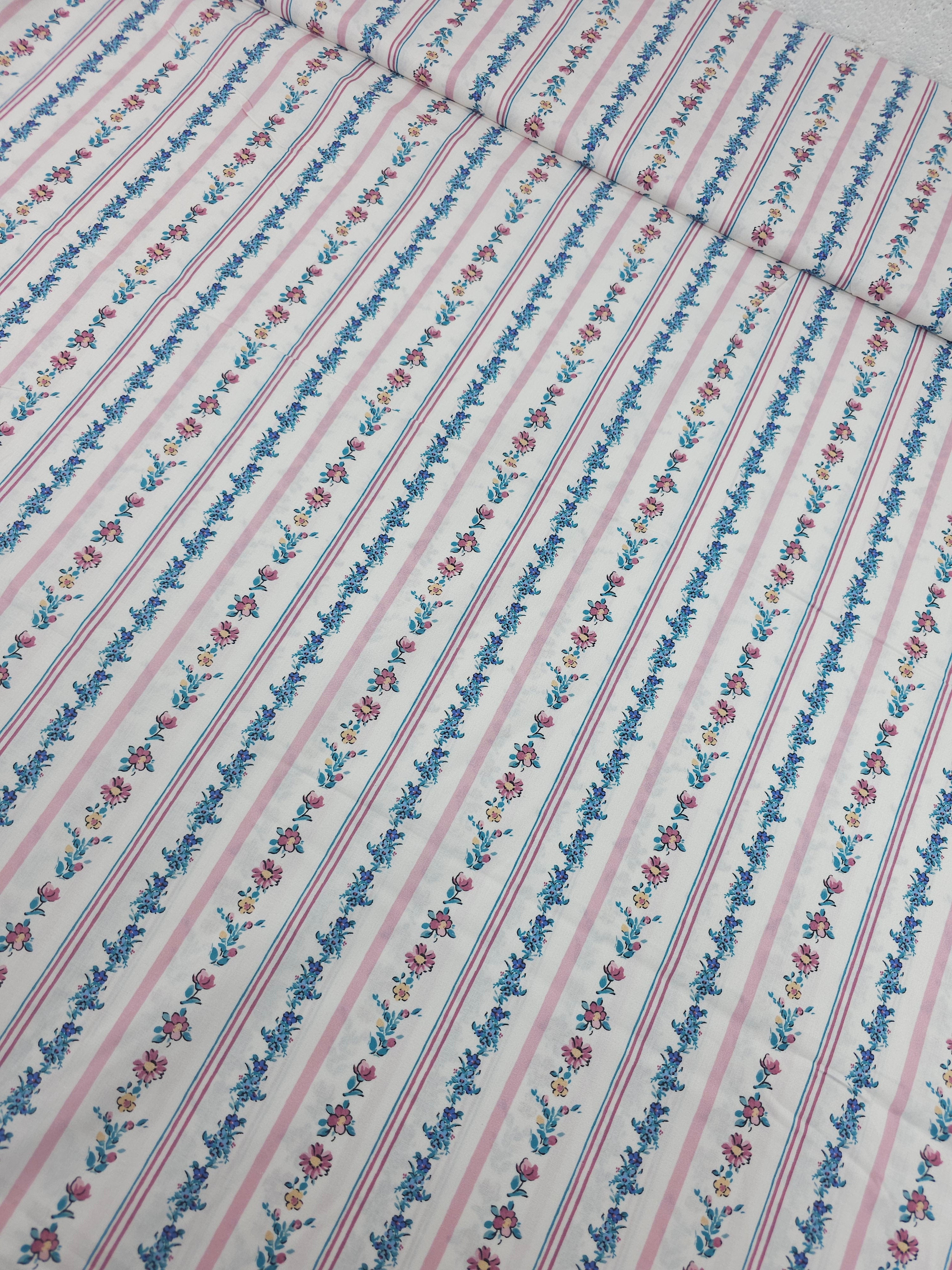 Vintage Floral Stripe Lightweight Cotton 57"