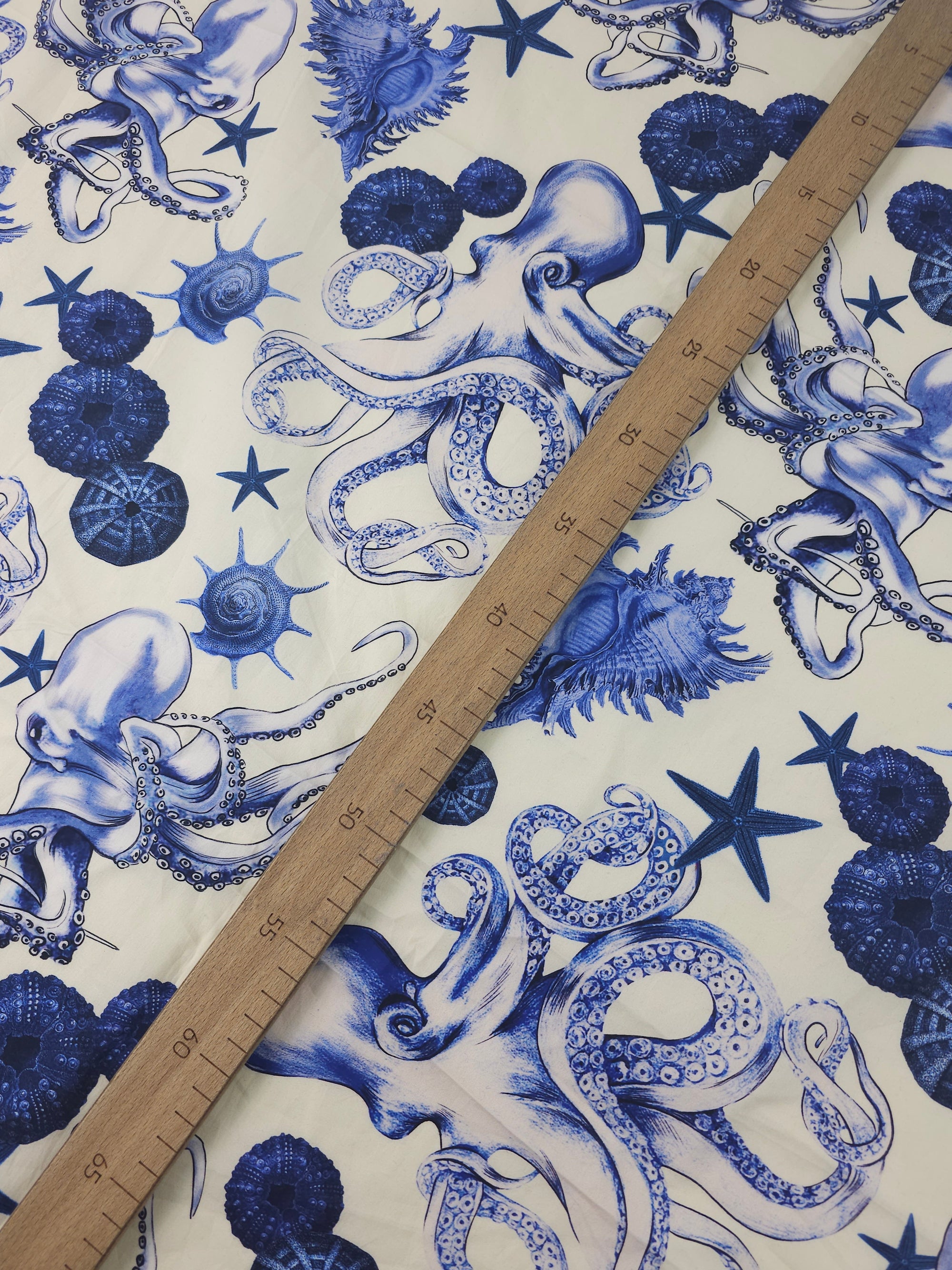 Blue Shell Octopus Lightweight Cotton Poplin