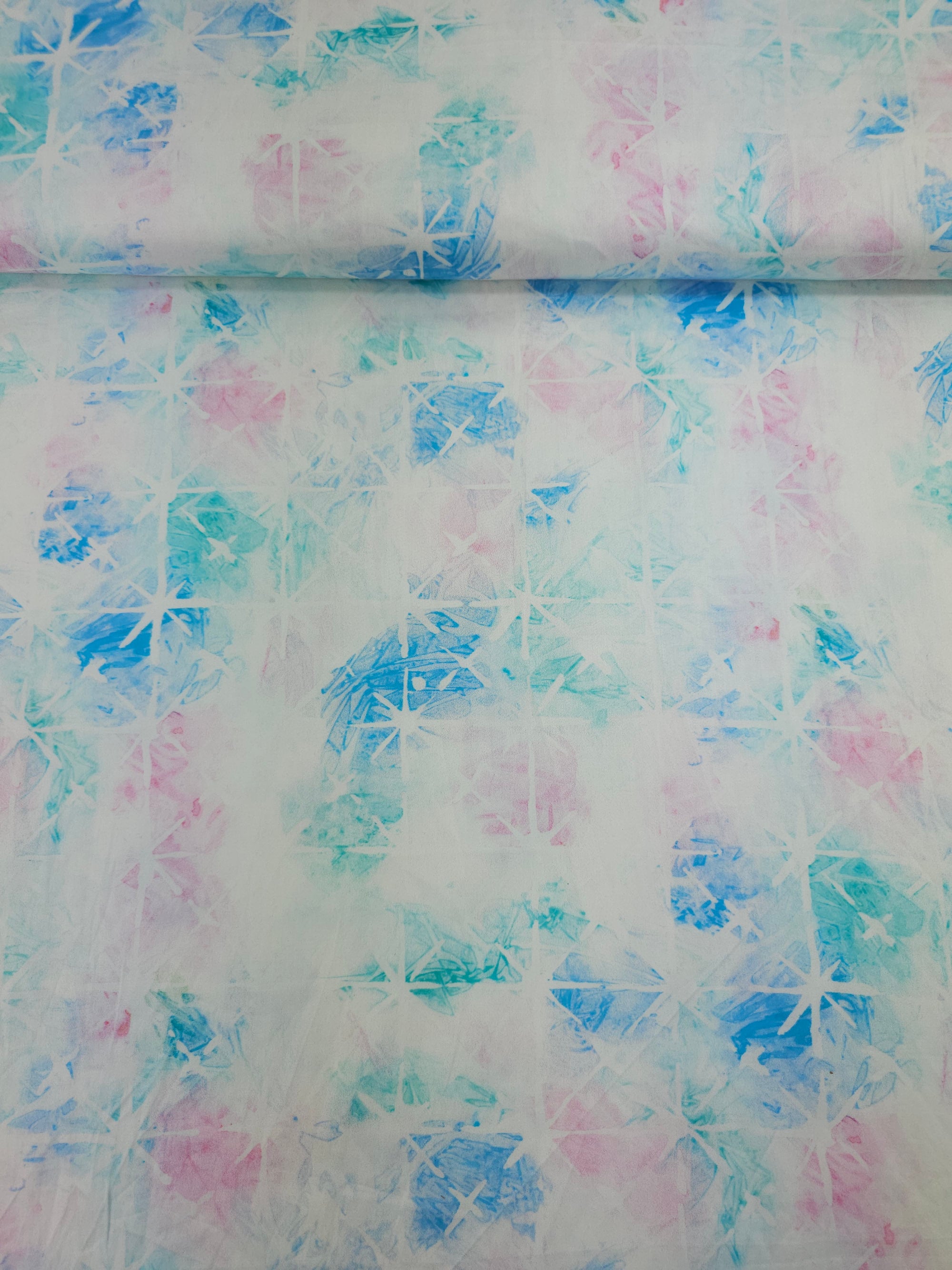 Blue/Pink Breeze Starlight Cotton Sateen - Robert Kaufman
