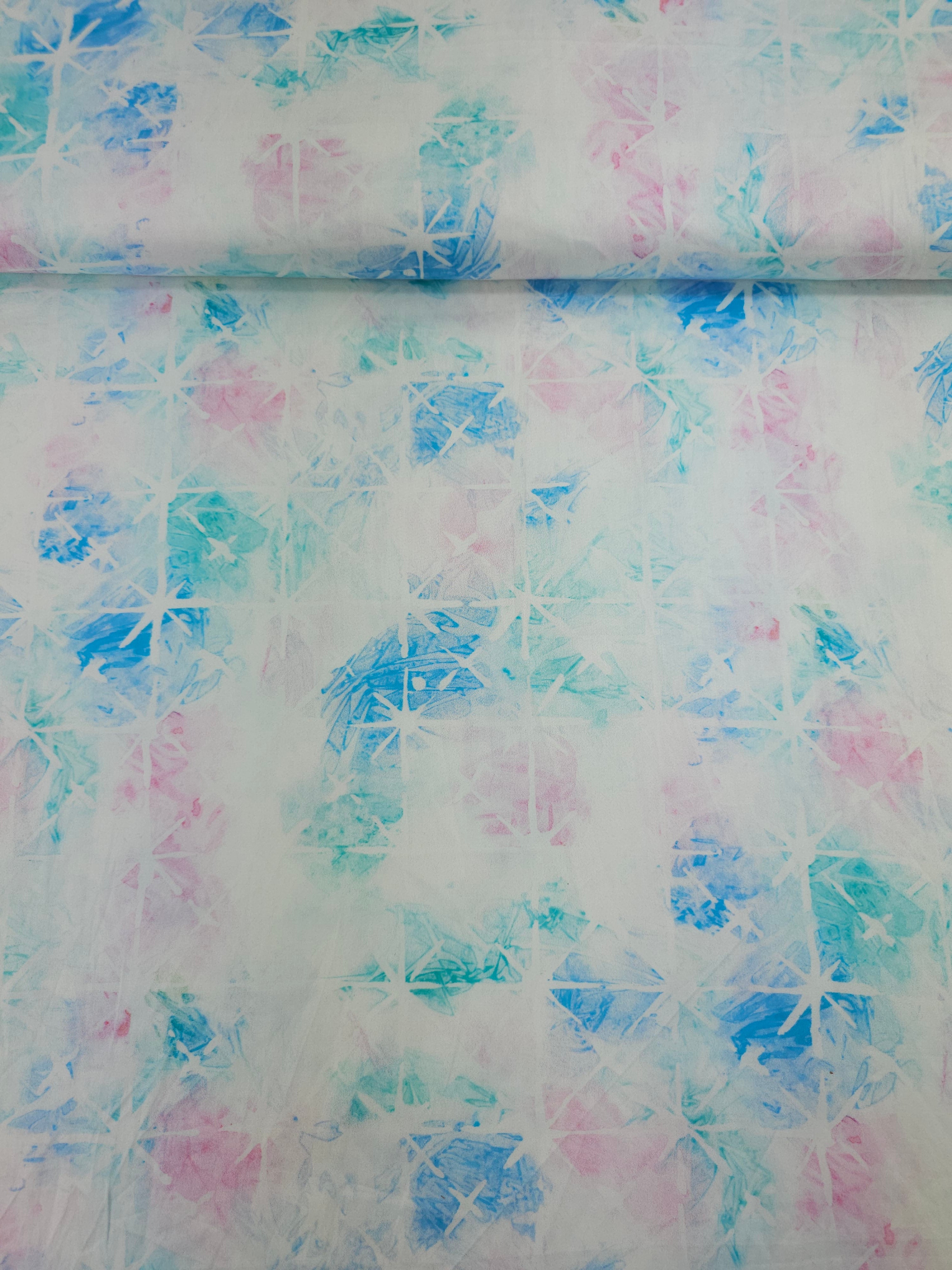Blue/Pink Breeze Starlight Cotton Sateen - Robert Kaufman
