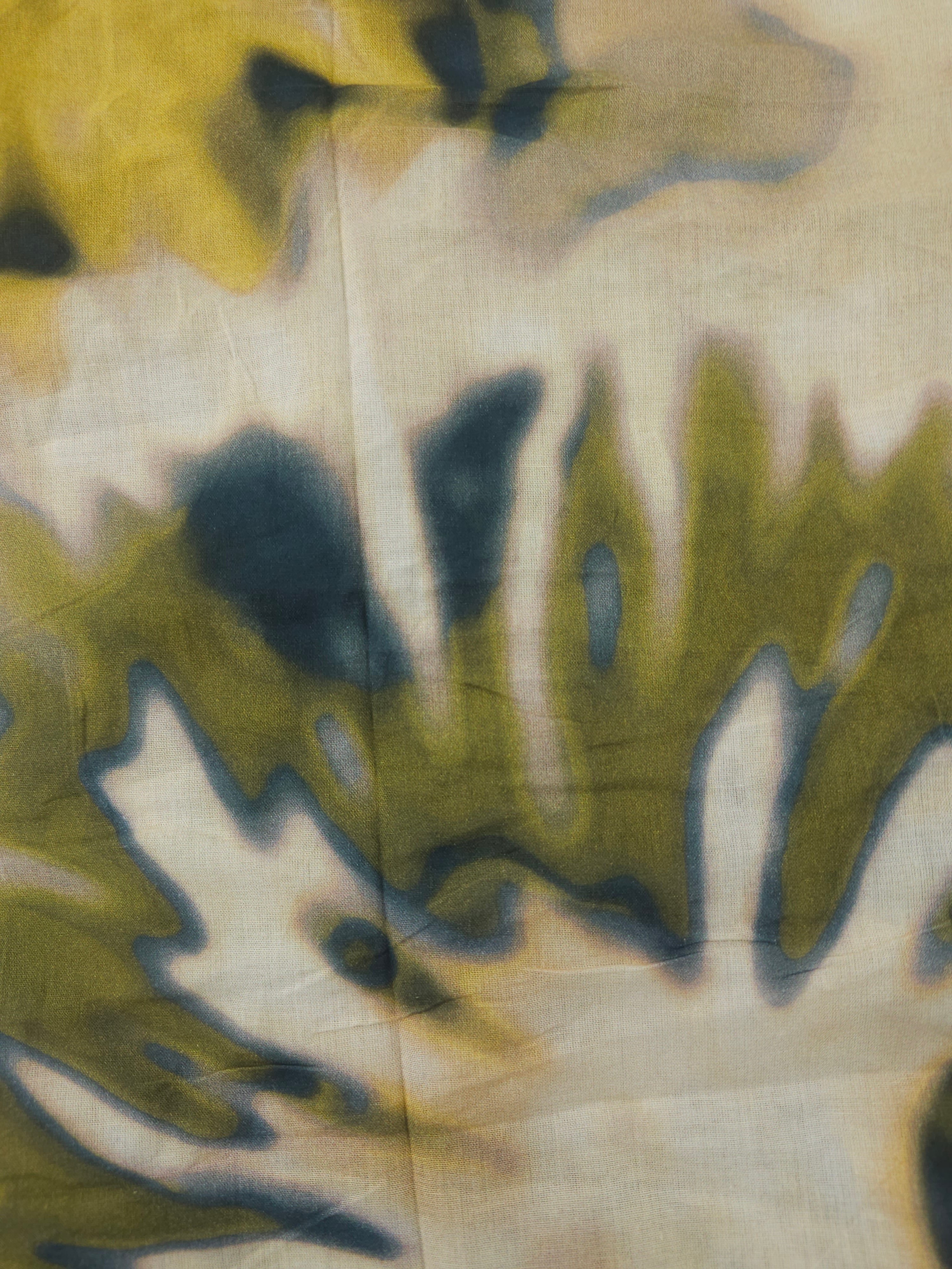 Green tropical Viscose- 1.8m piece