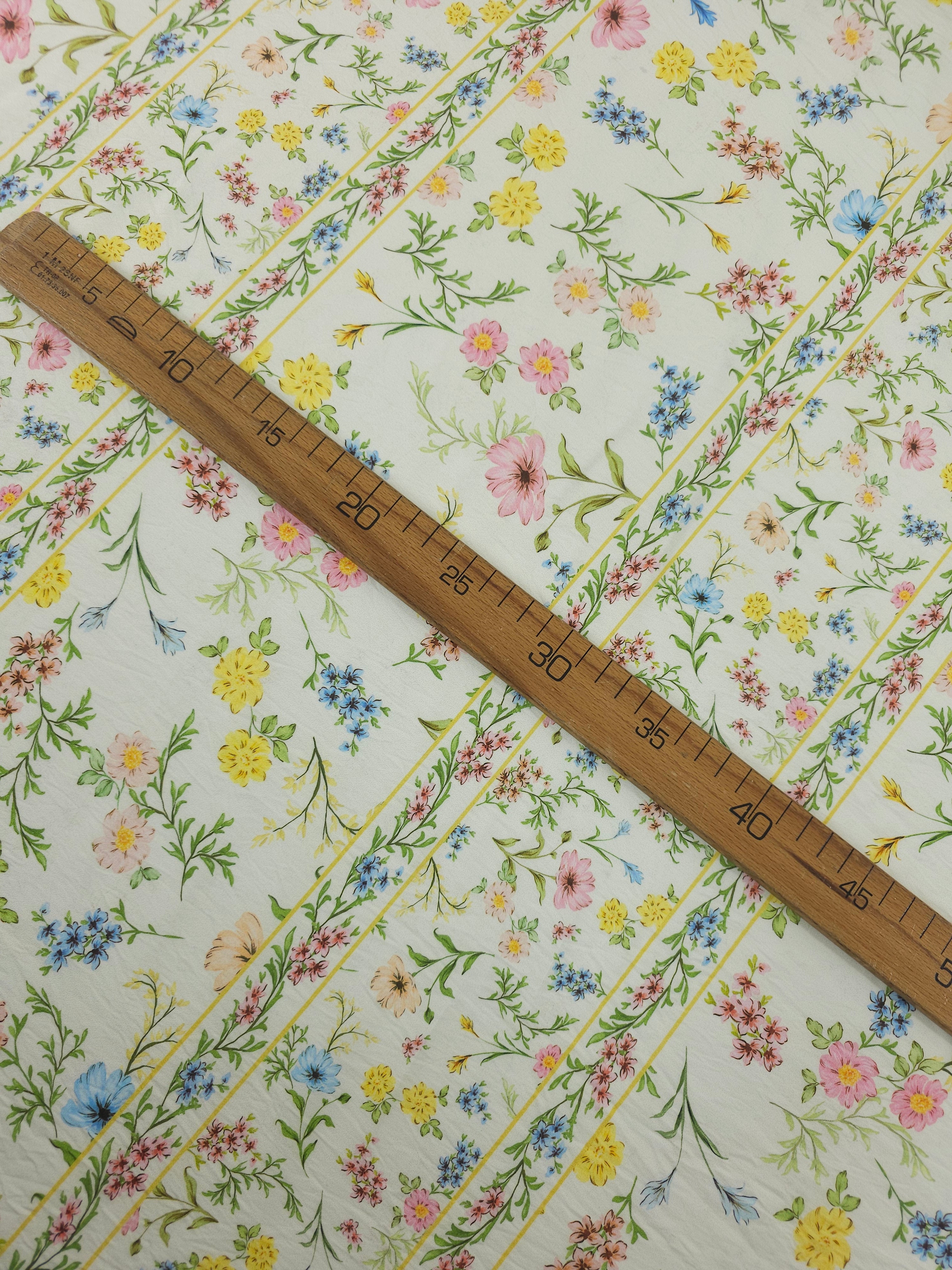 Retro Floral Stem Stripe Modal