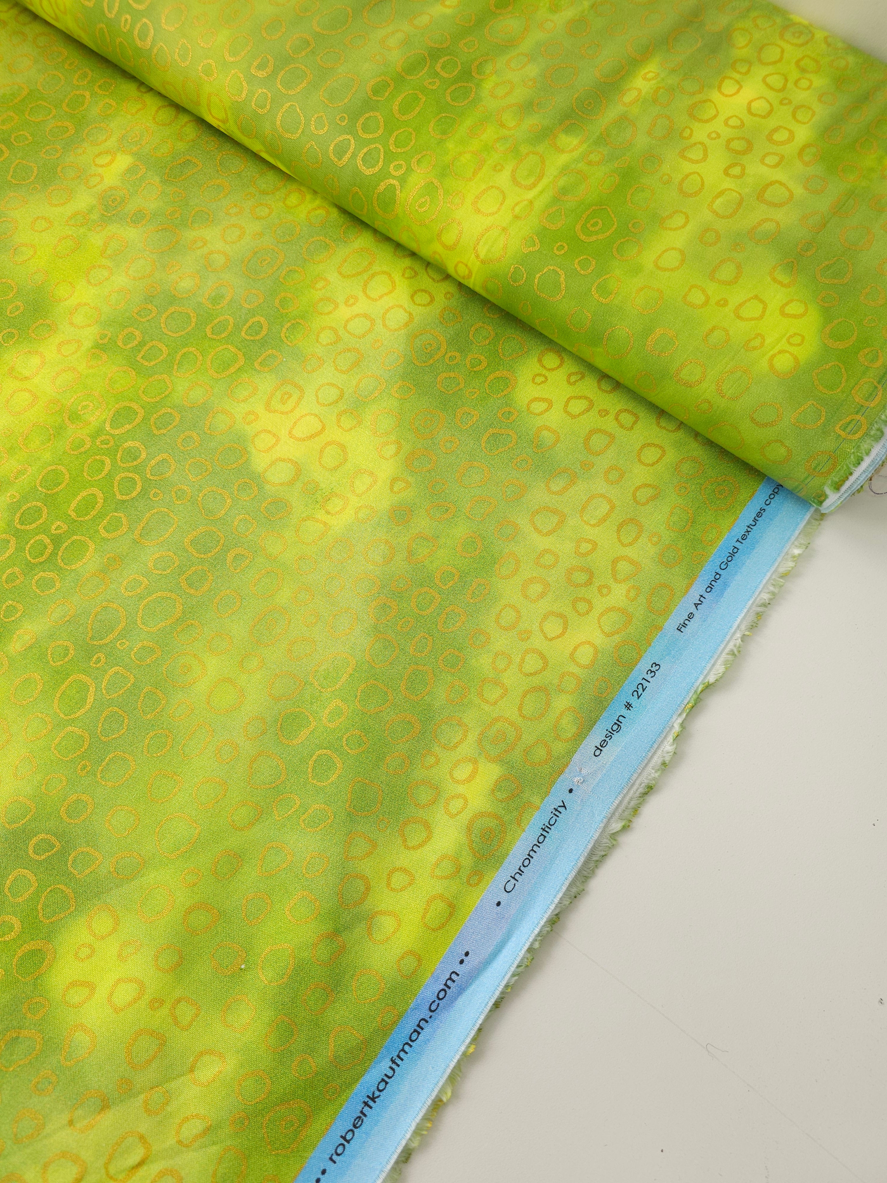 Lime Green/Gold Irregular O 100% Cotton - Robert Kaufman