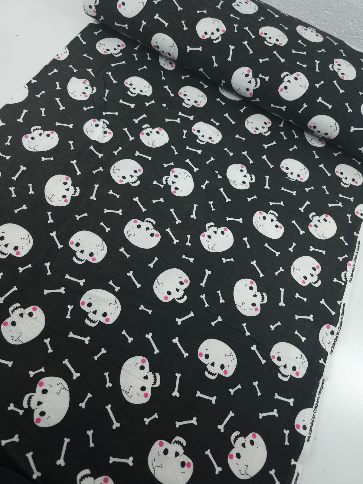 Happy Skull And Bones Lightweight Flannel Cotton