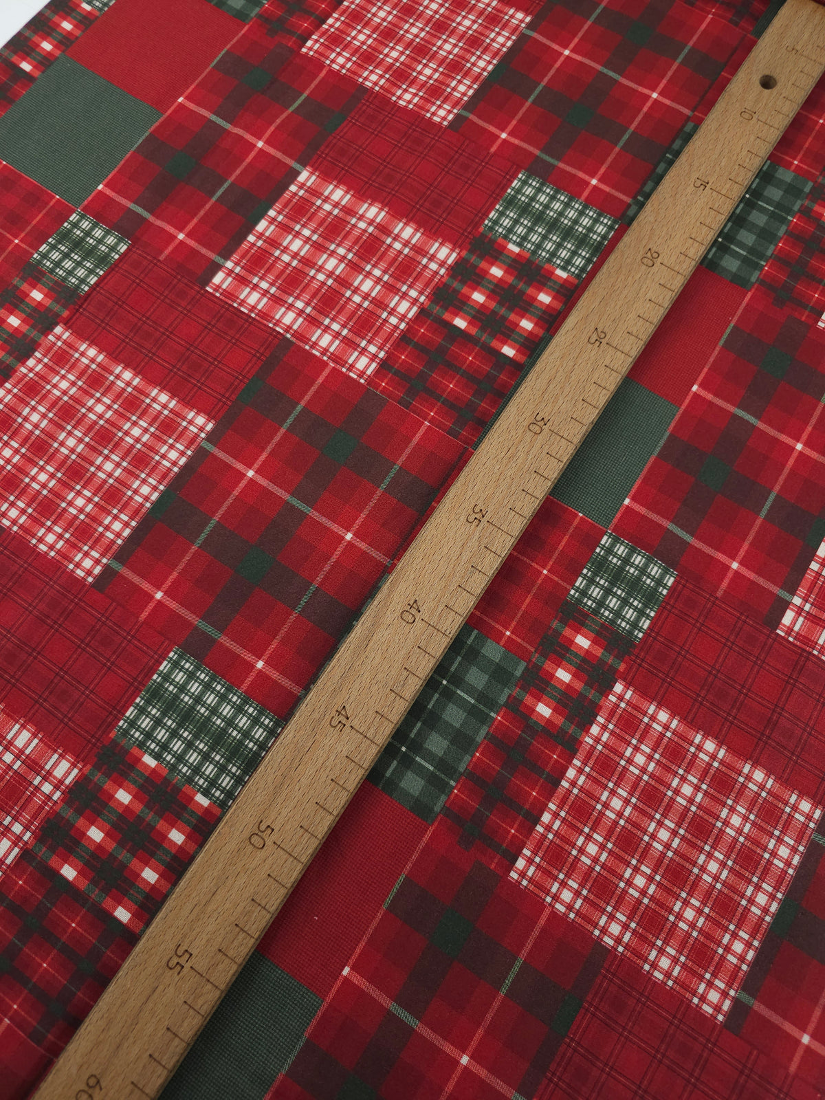 Traditional Christmas Tartan 100% Cotton