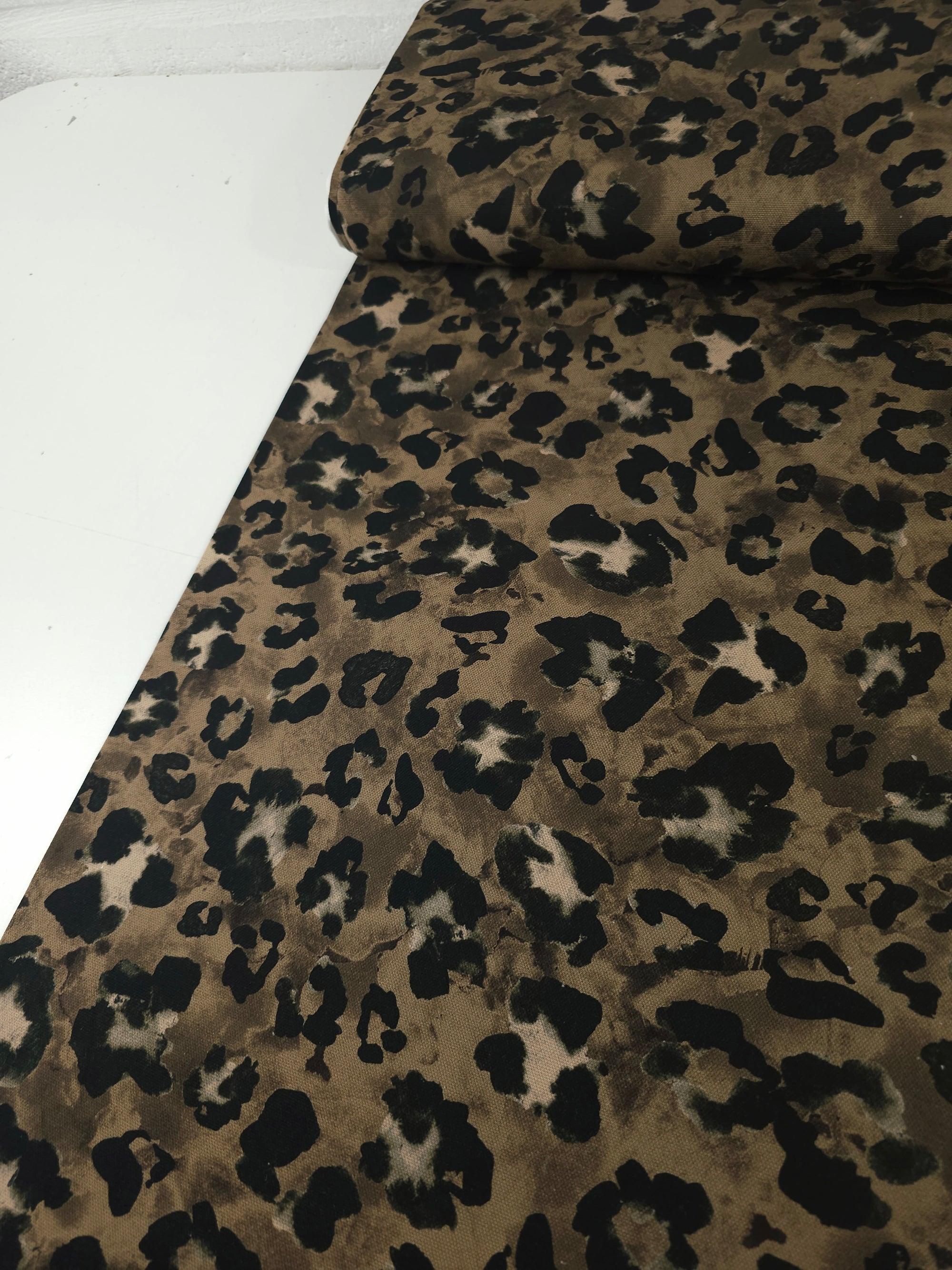 Moss Brown Leopard Lightweight Canvas Cotton
