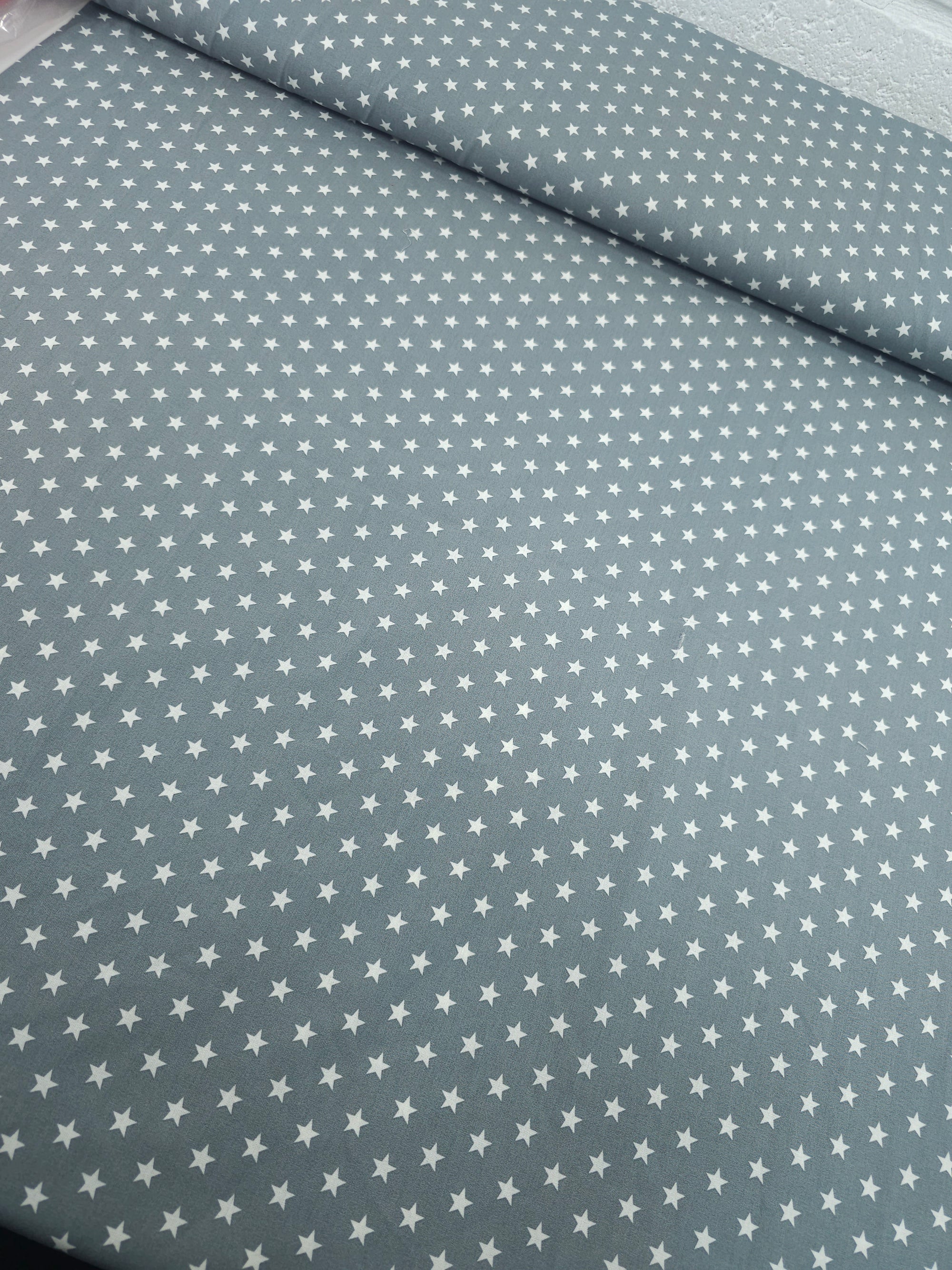 Grey Petit Stars Lightweight Cotton 57" *DEFECT*