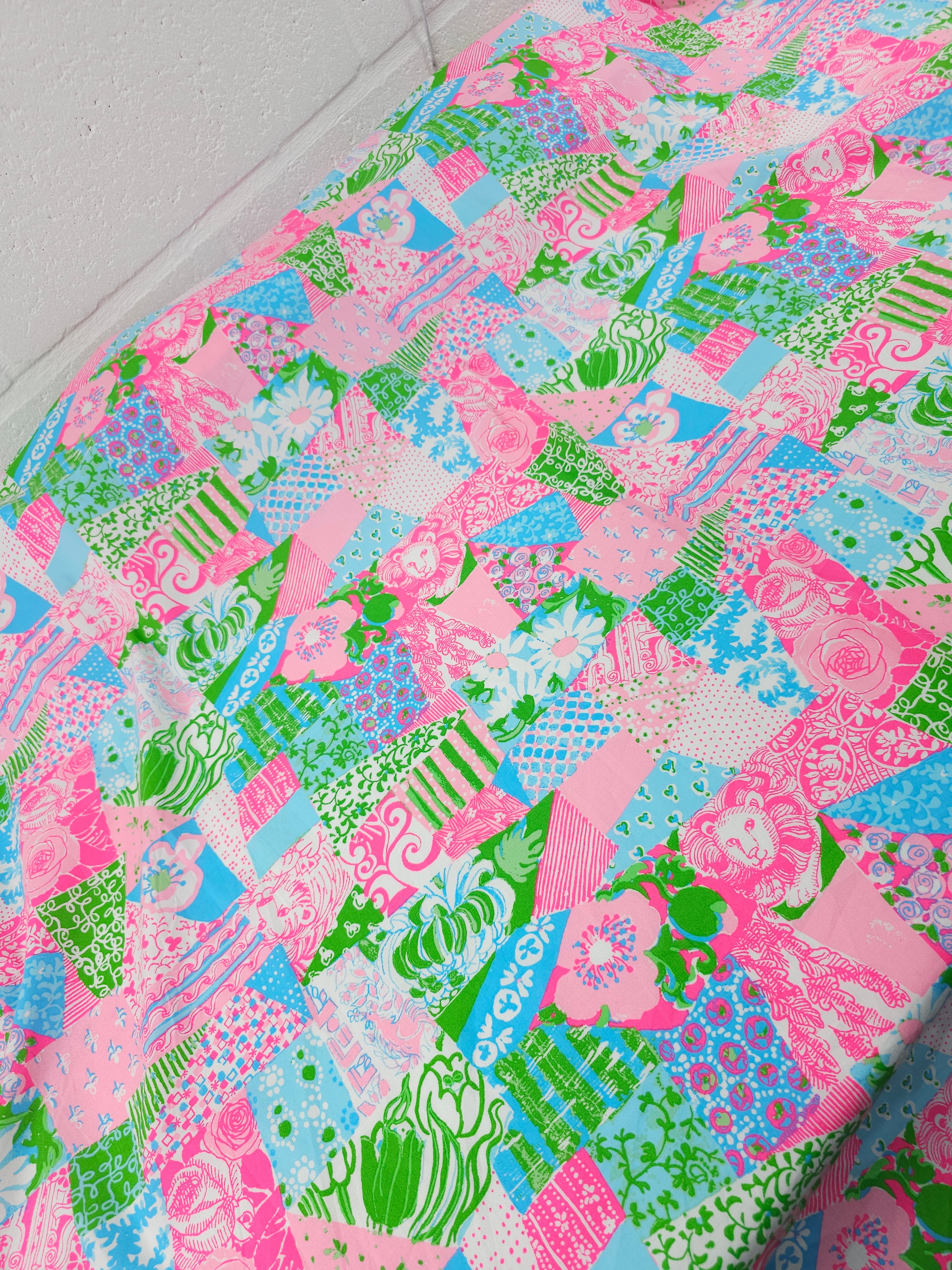 Neon Colour Shifter Abstract Floral Lion Cotton Poplin - Lilly Pulitzer