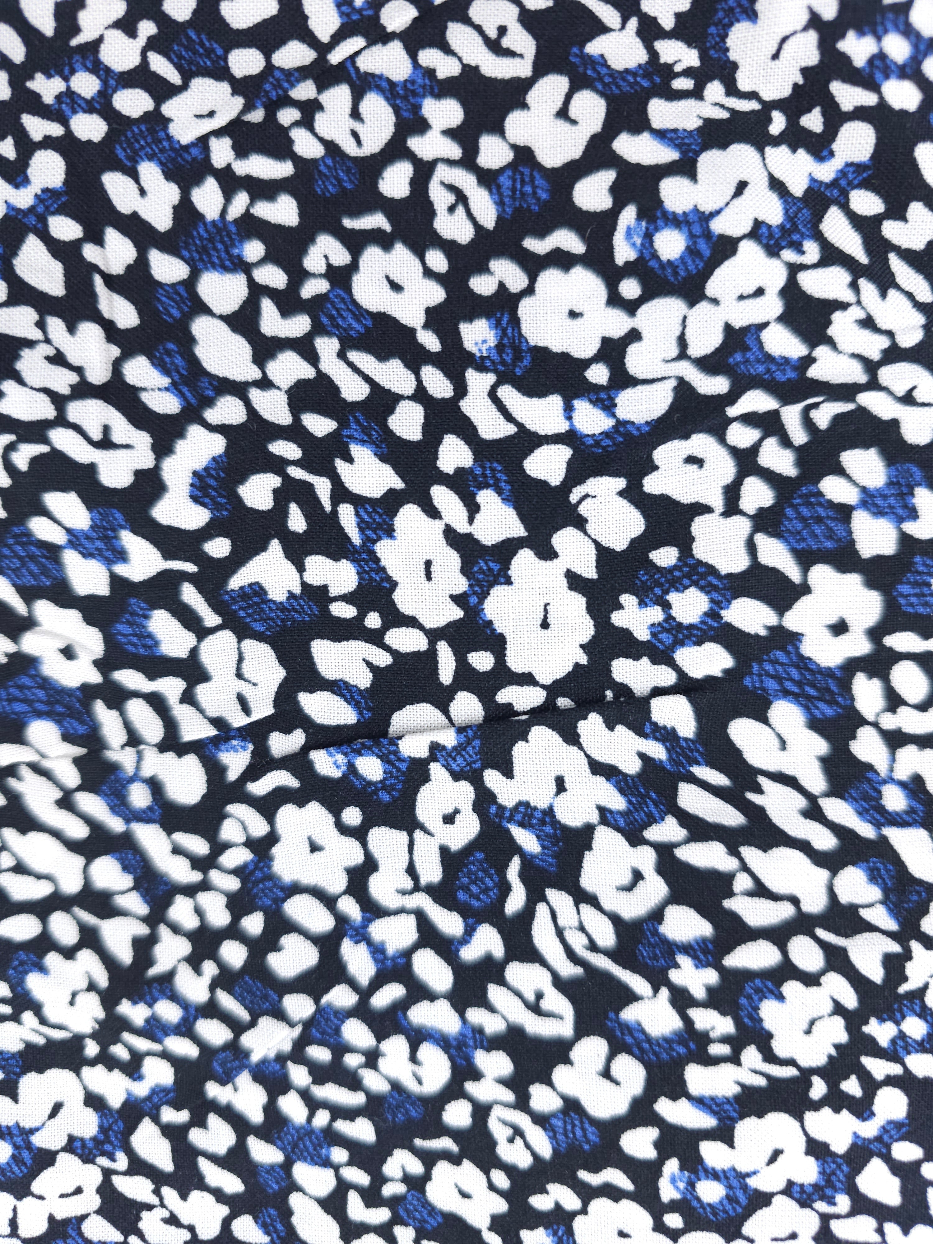 Dark ditsy floral Viscose- 3.5m piece