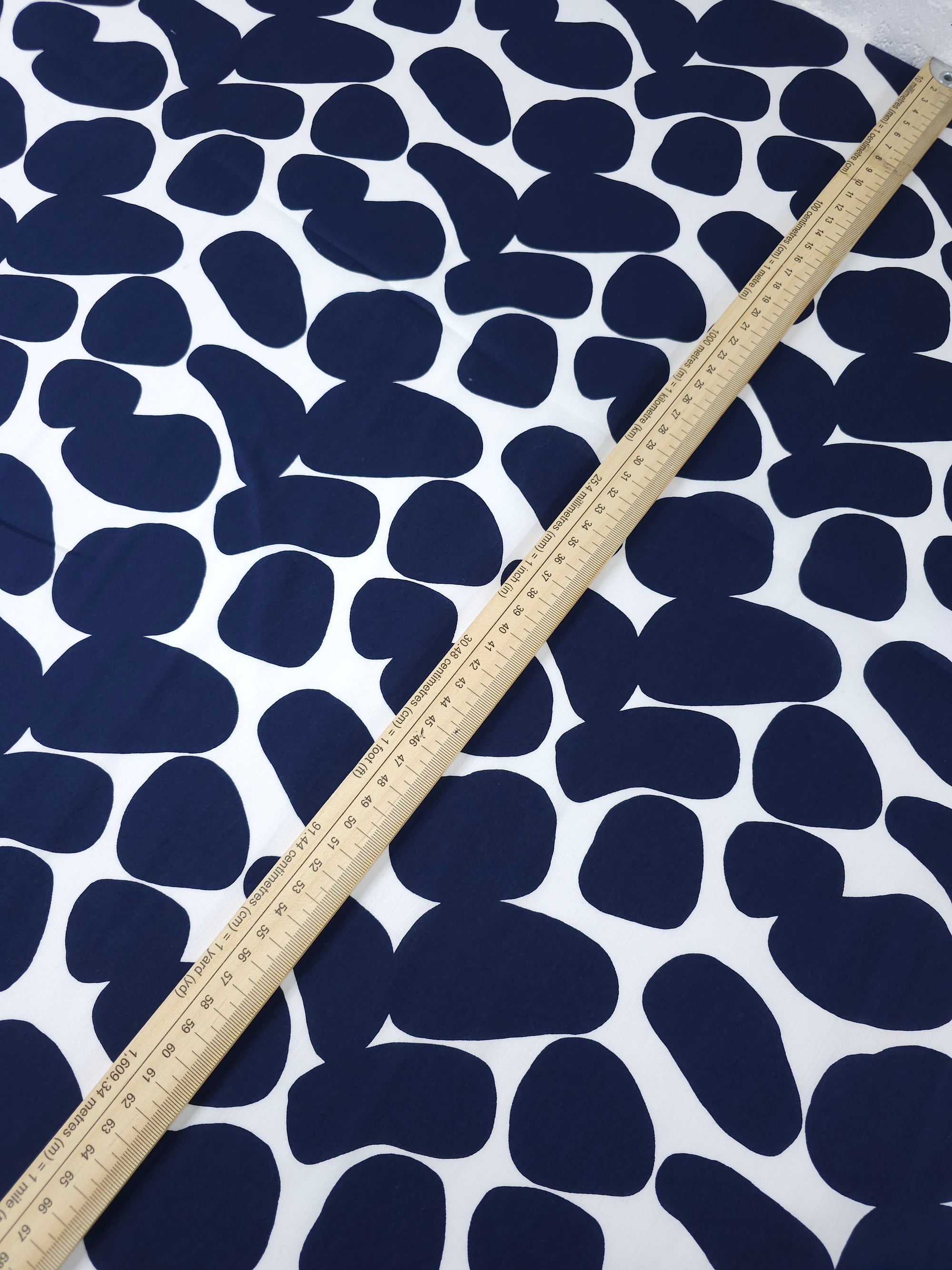 Navy/White Pebble Lightweight Cotton
