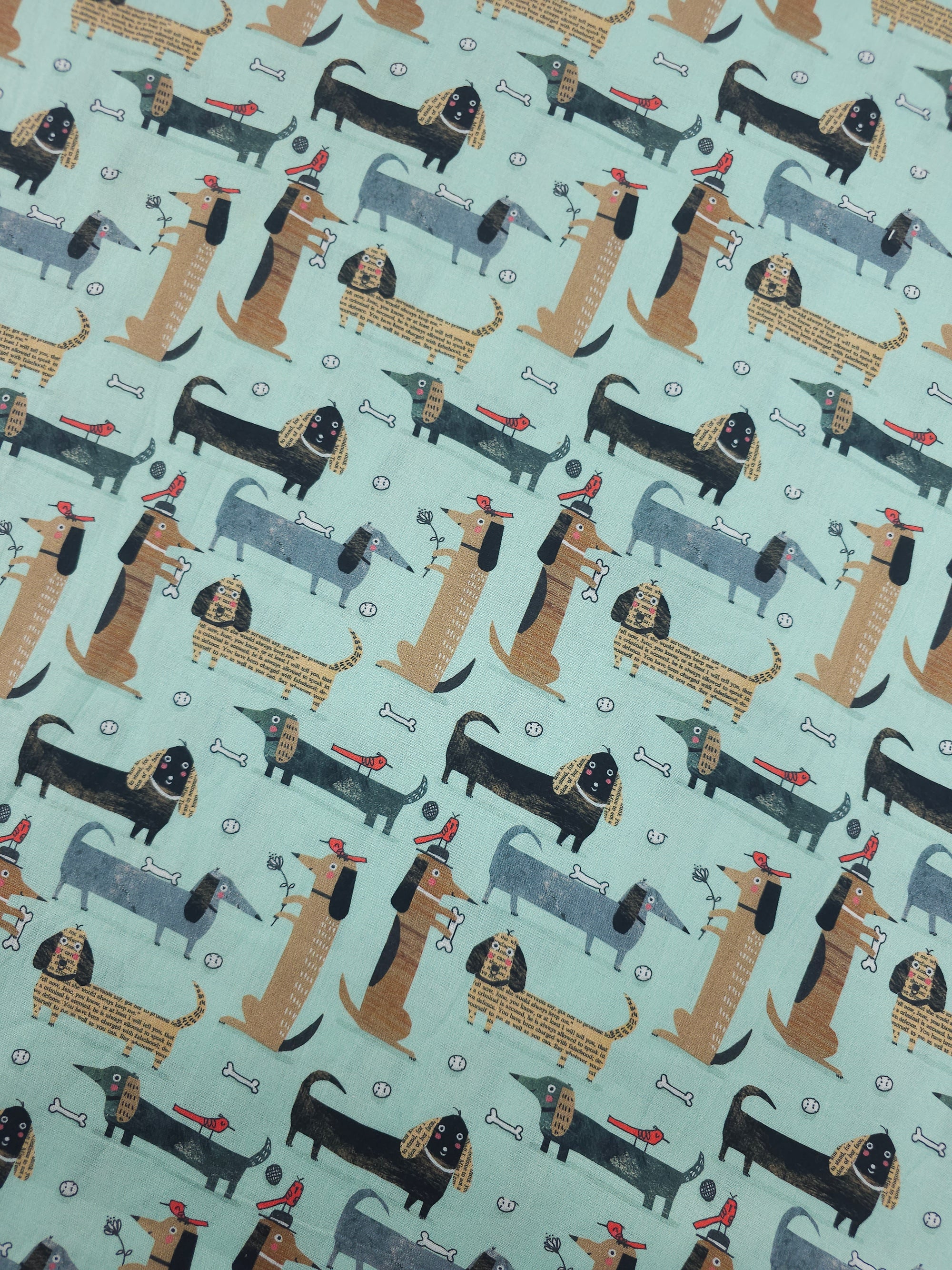 Sausage Dog Contempo 100% Cotton - Benartex