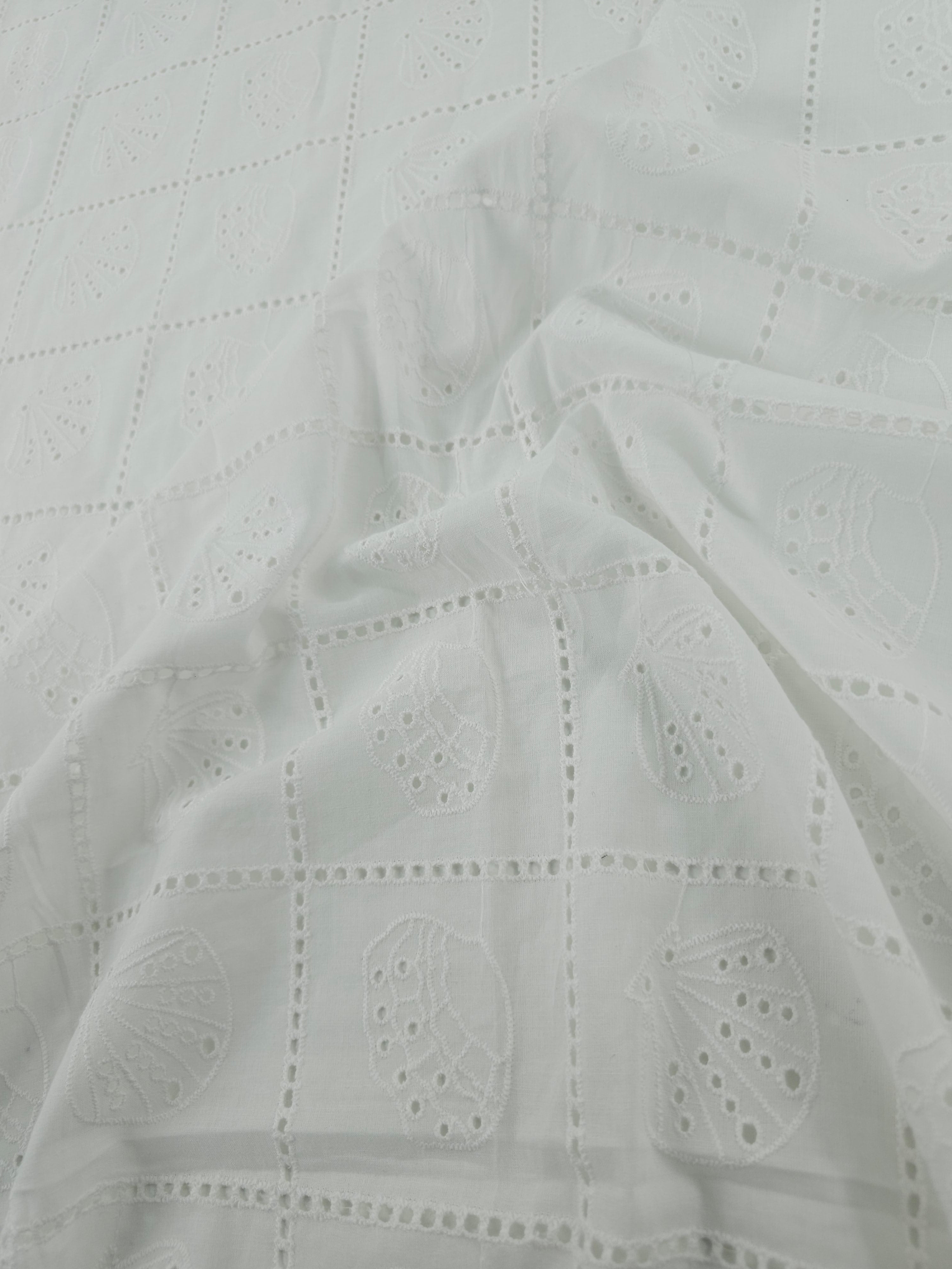 White Shell Grid Lightweight Cotton Broderie Anglaise