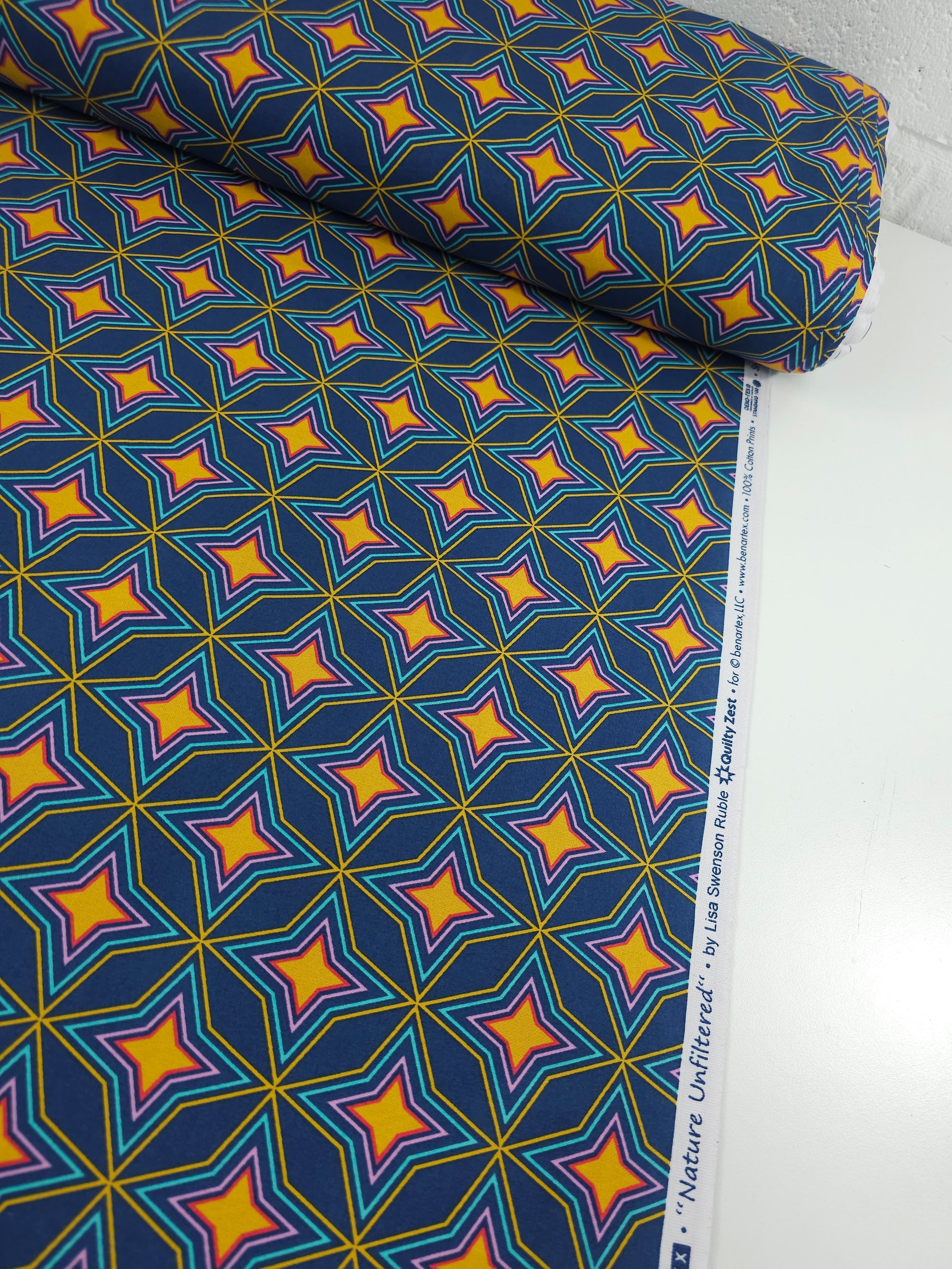 Geometric Diamond Star 100% Cotton - Benartex