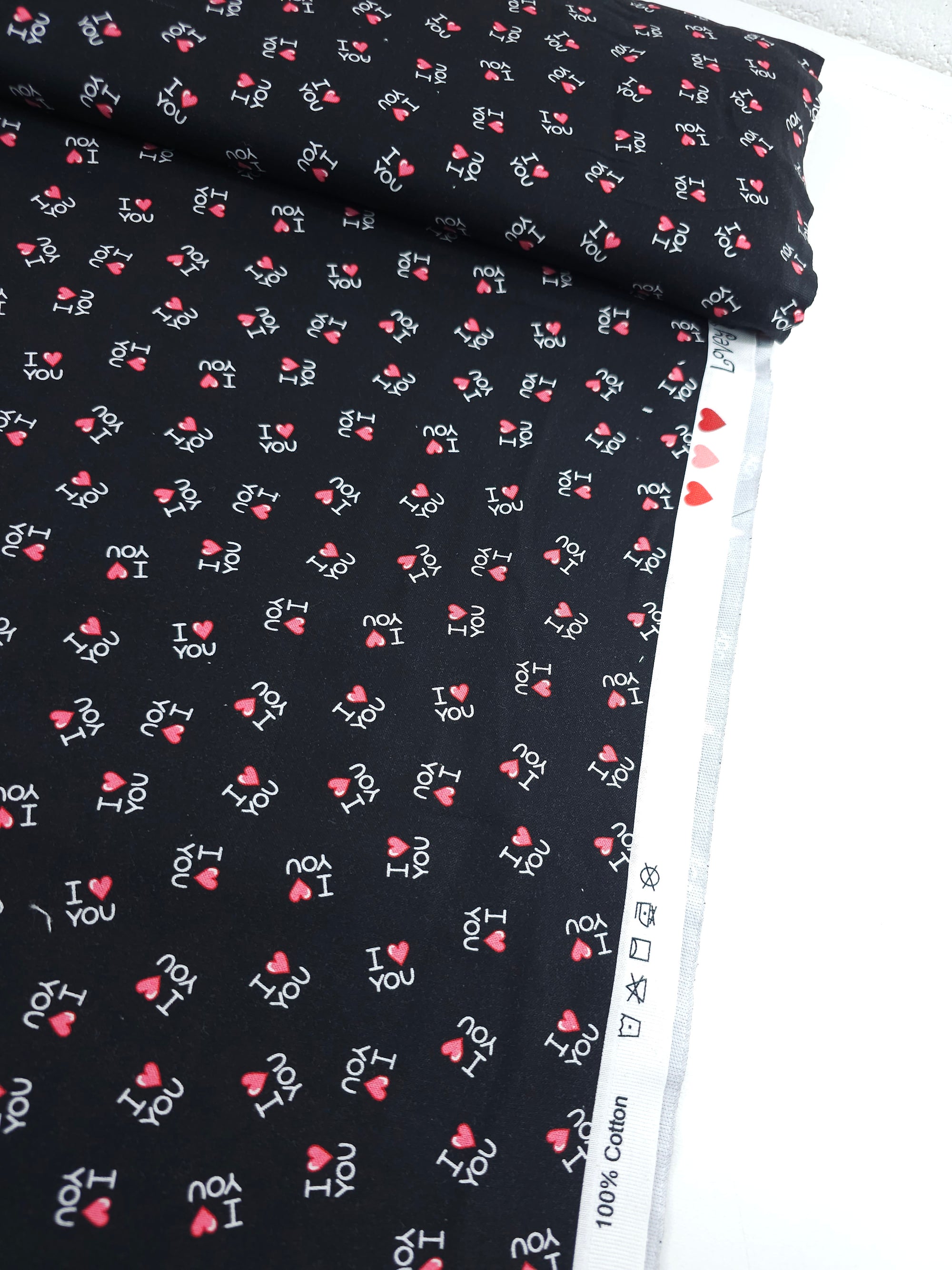 Lovey Dovey 100% Cotton