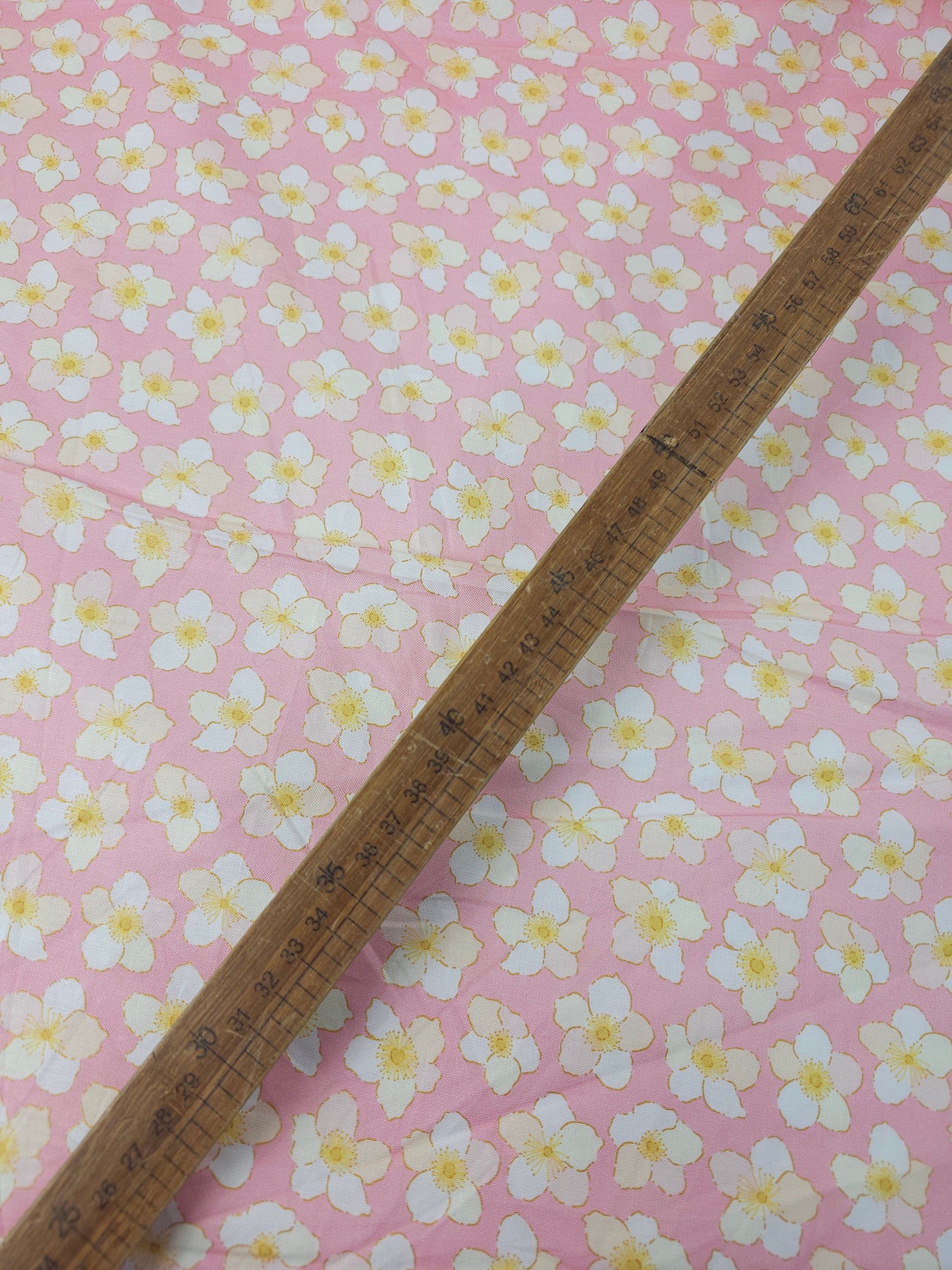 Pink Daisy Flower 100% Cotton