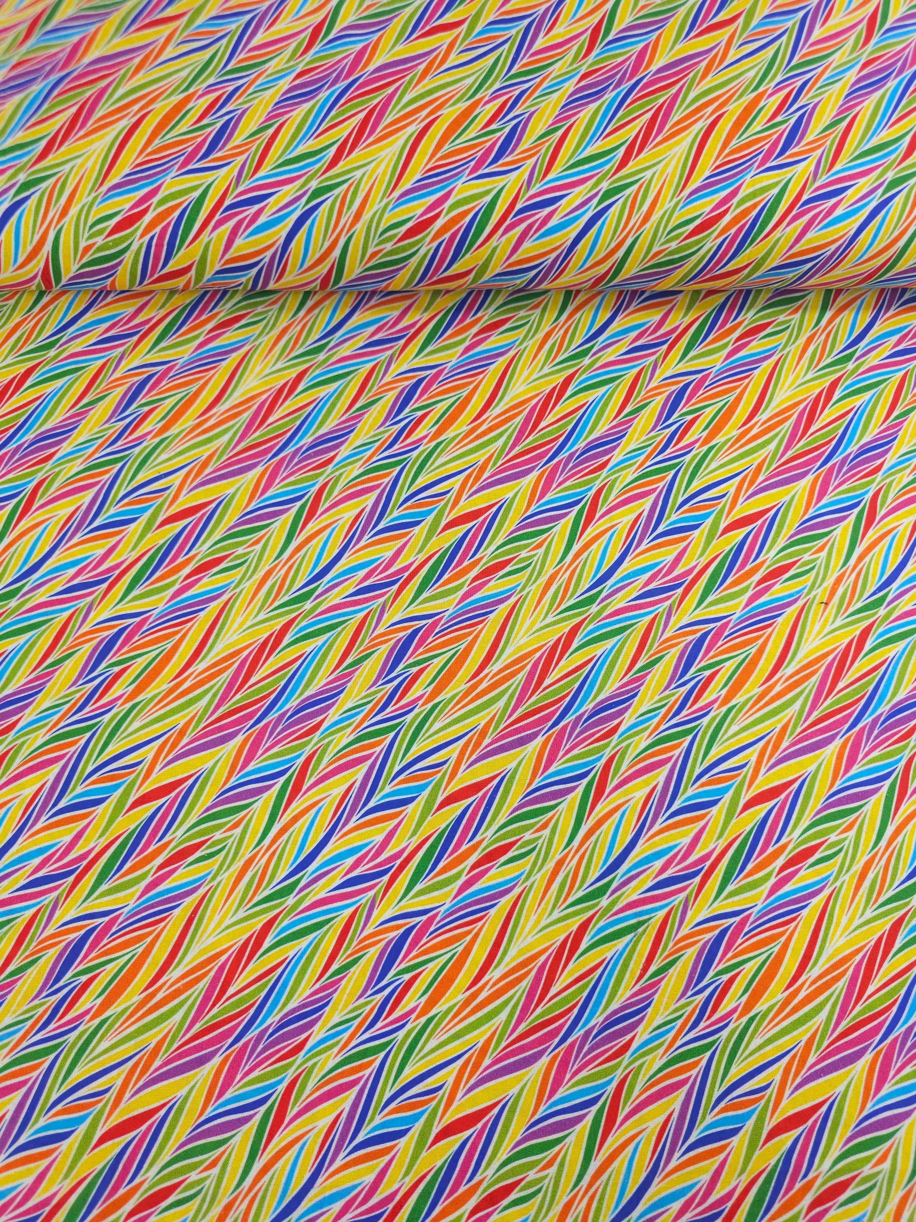 Multicolour Geometric Feather 100% Cotton