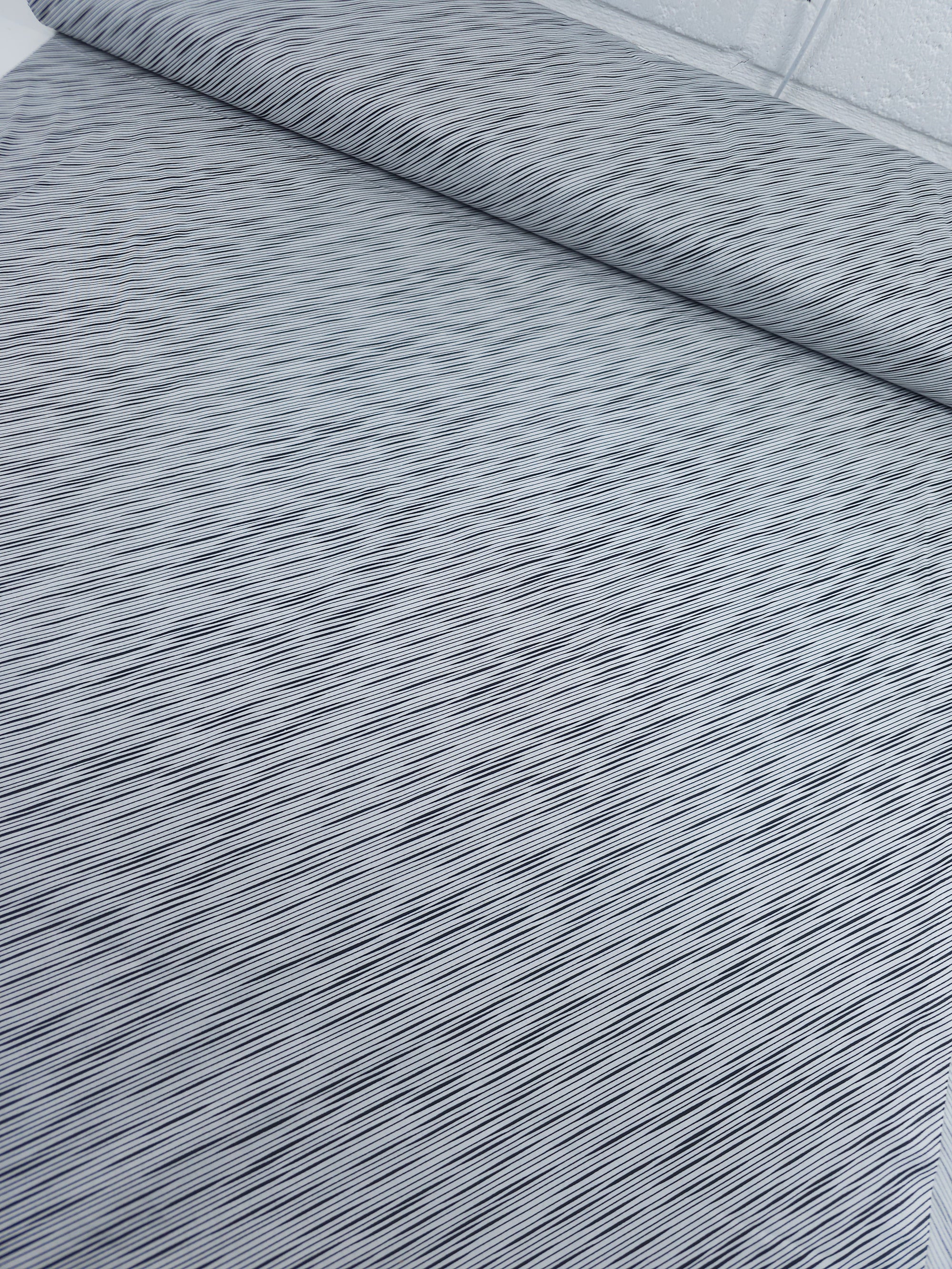 Black/White Diagonal Stripe 100% Cotton 55”