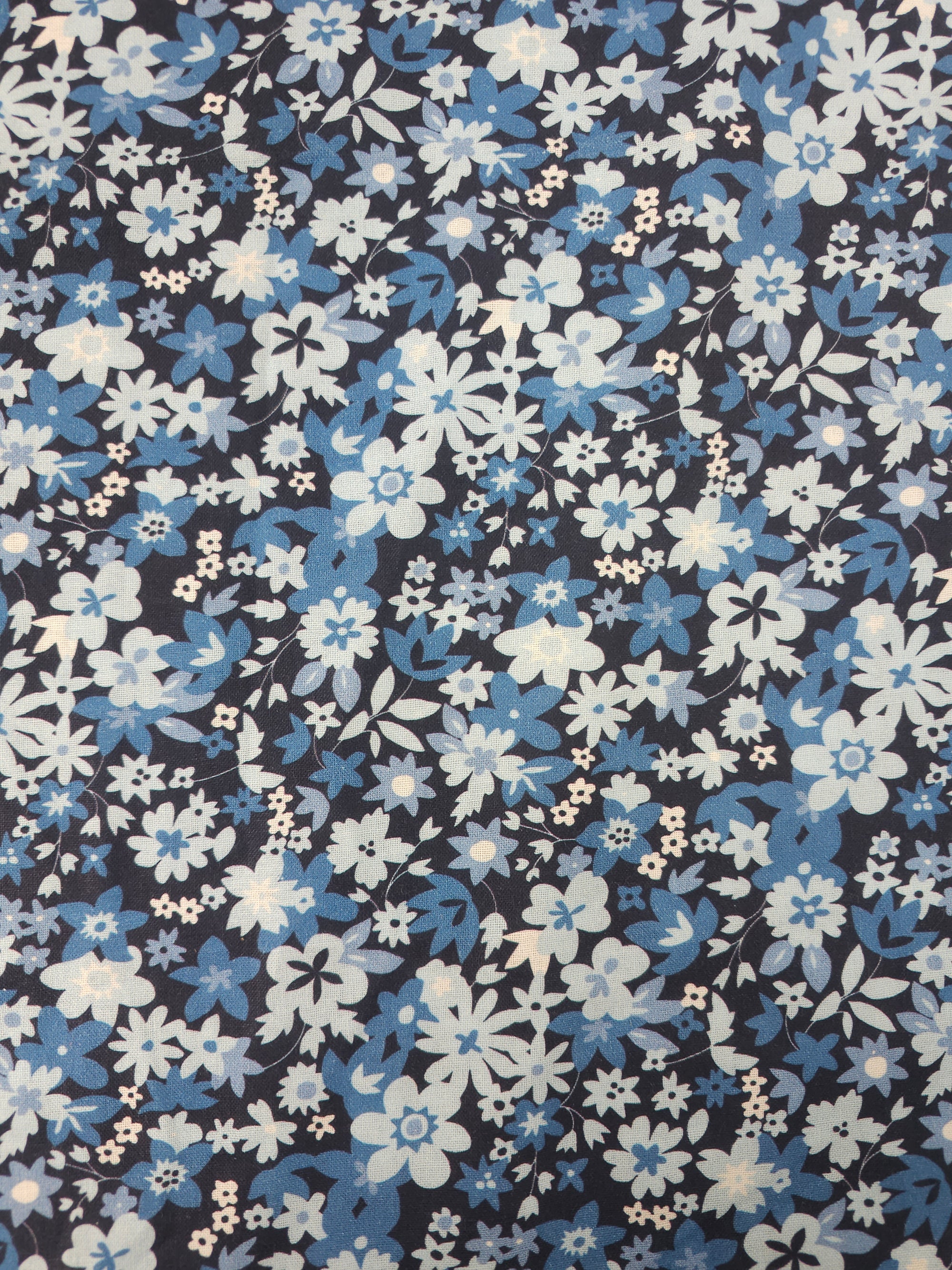 Navy/Blue Floral Garden Bloom 100% Cotton