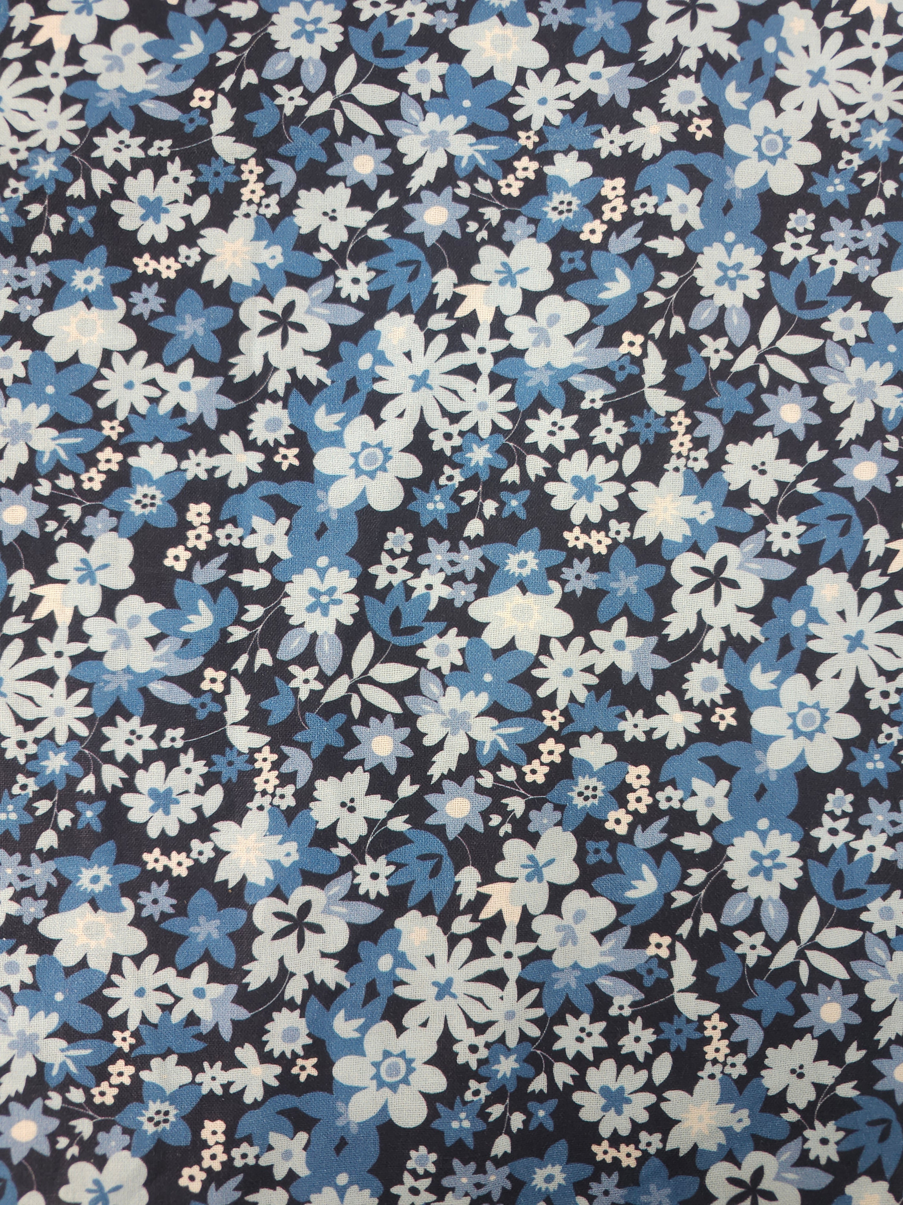 Navy/Blue Floral Garden Bloom 100% Cotton