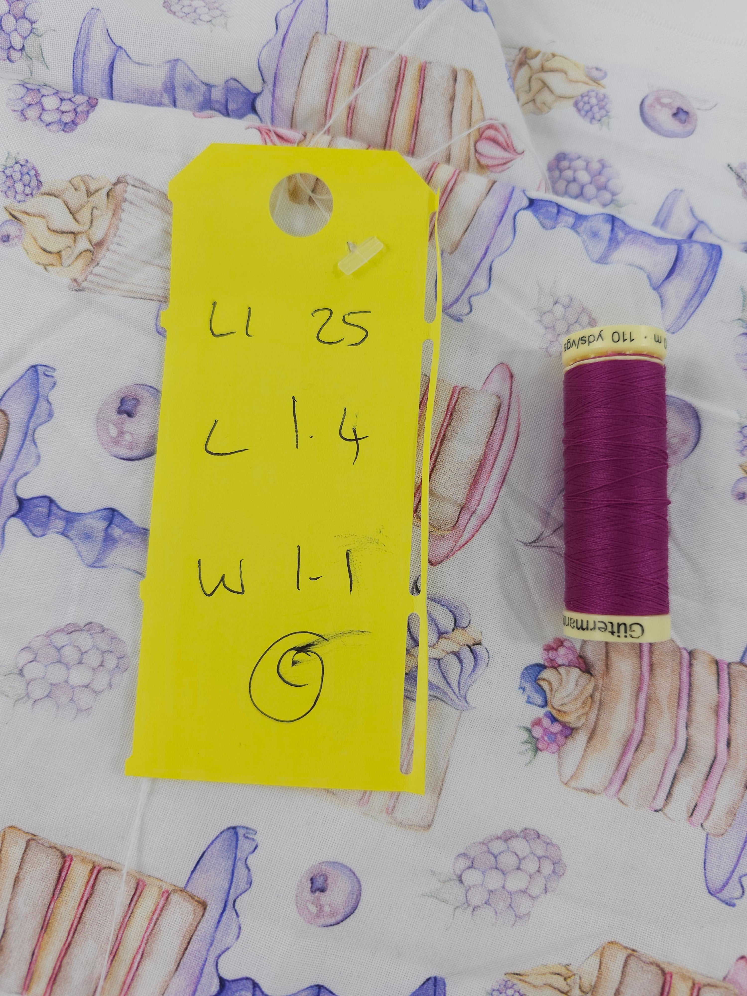 Cake parade Cotton- 1.4m piece