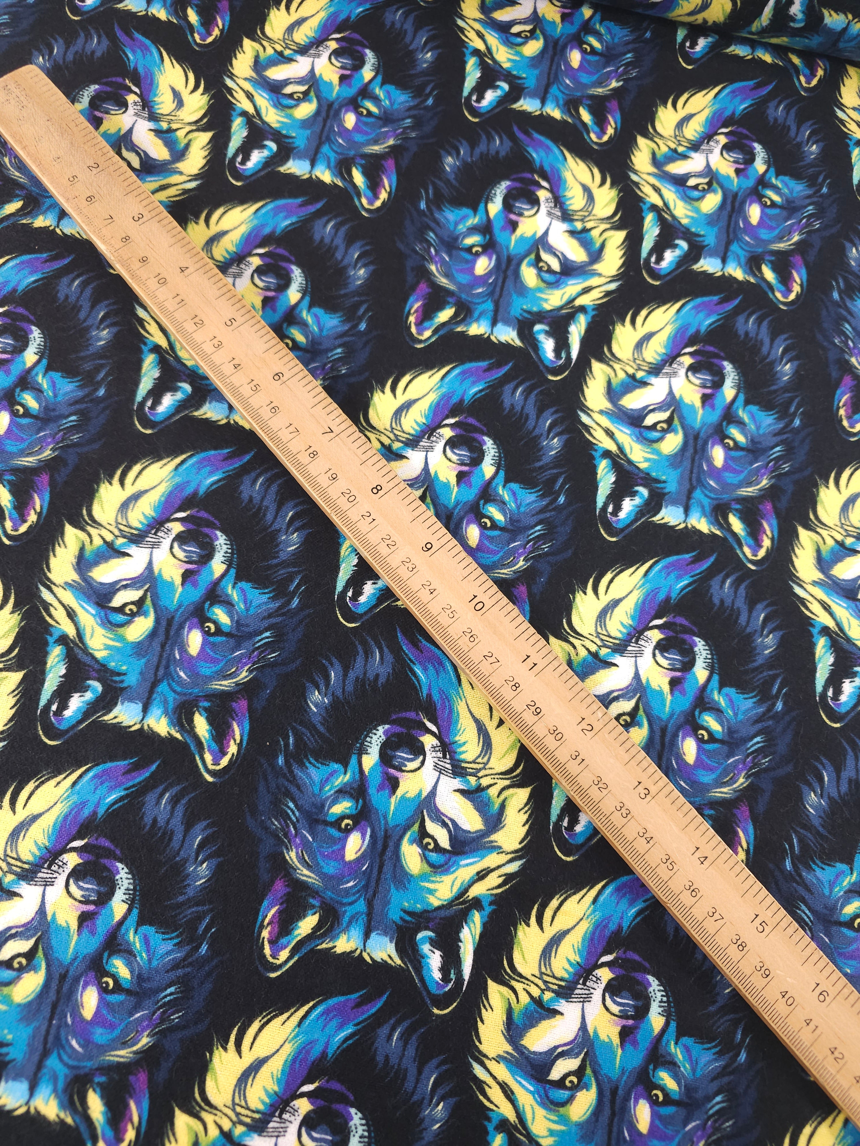 Icy Wolf Lightweight Flannel Cotton