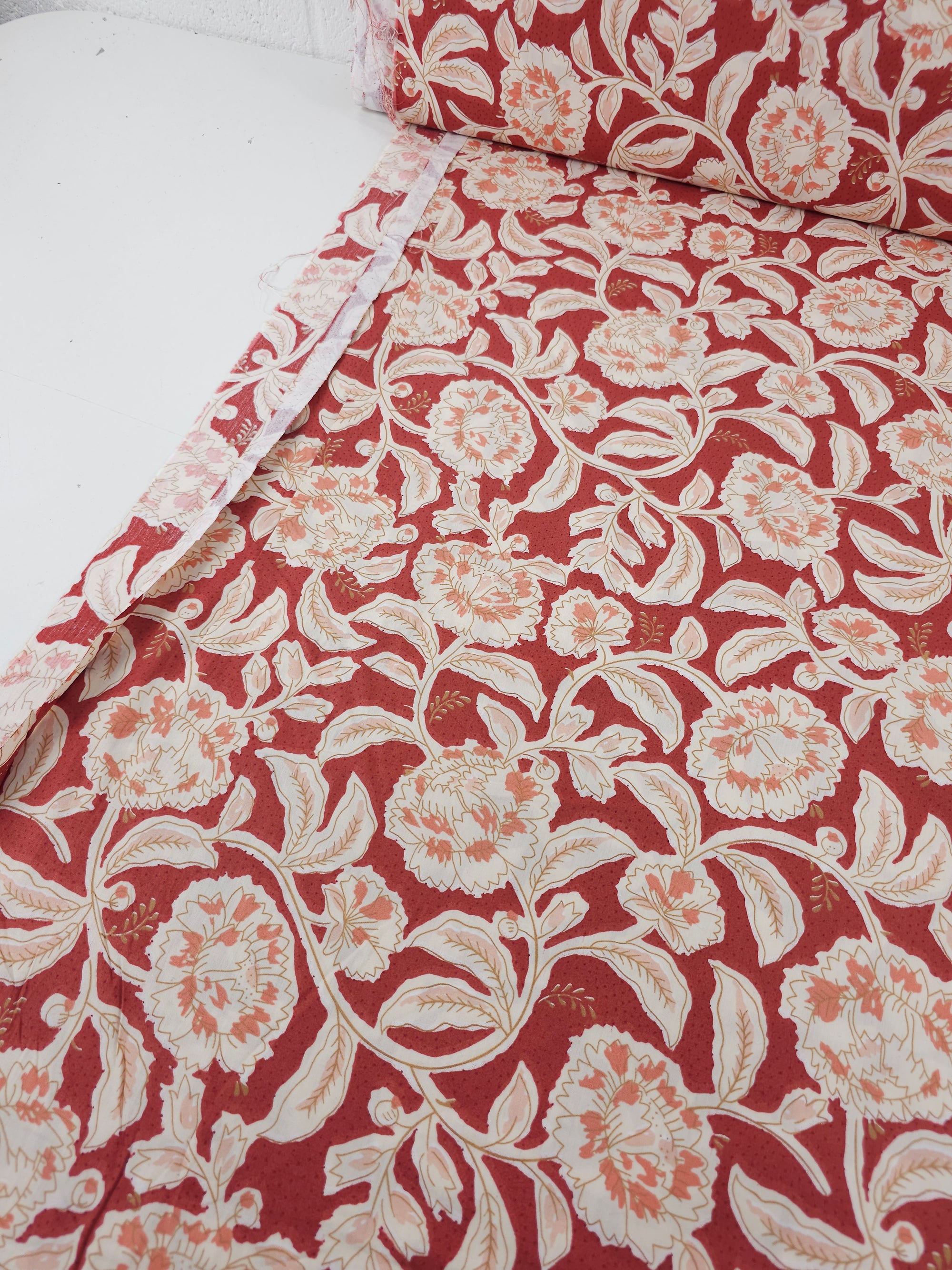Pale Burgundy/Cream Puff Spiral Cambric Cotton