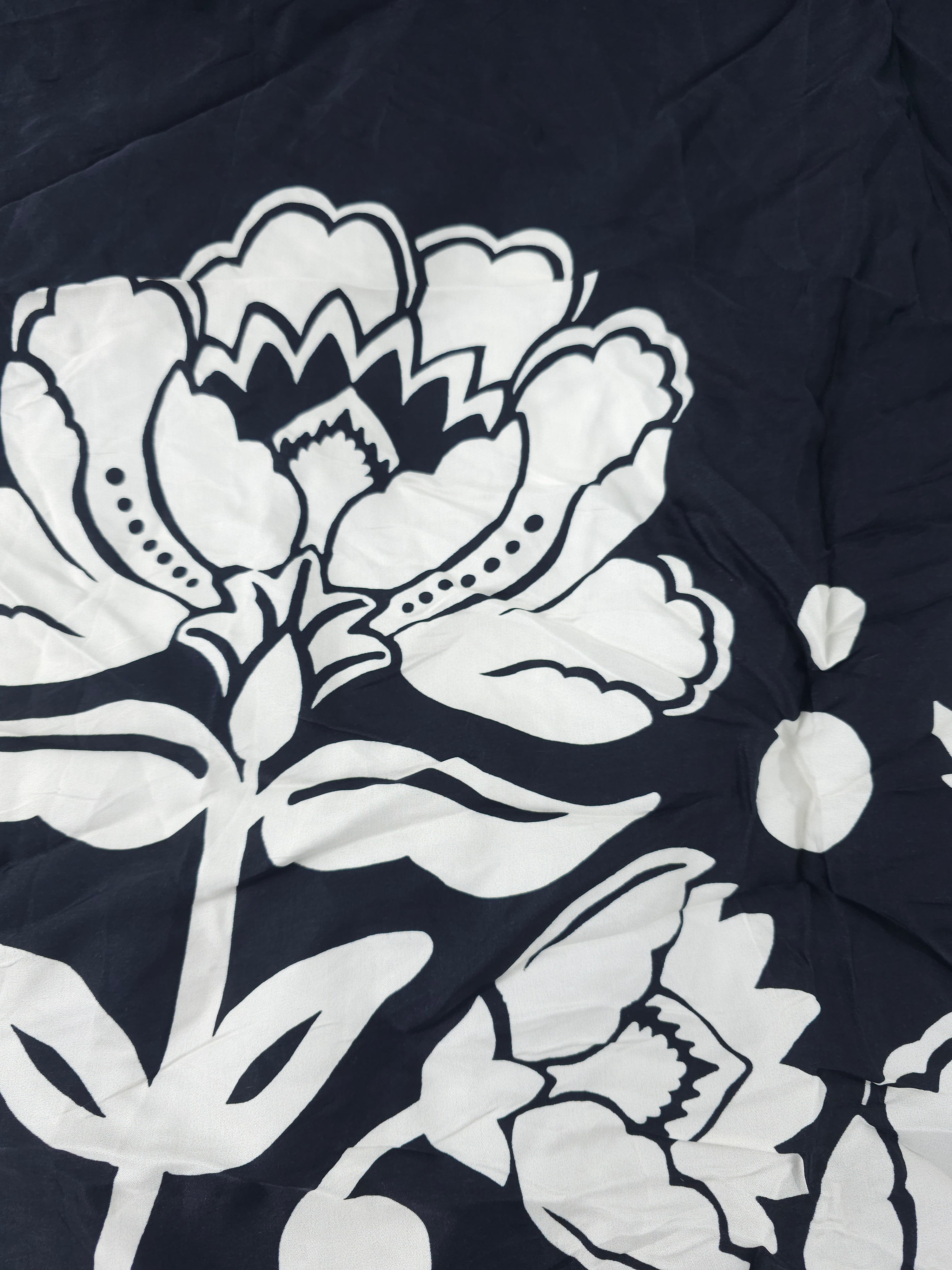 Black flower Viscose sateen- 2m piece