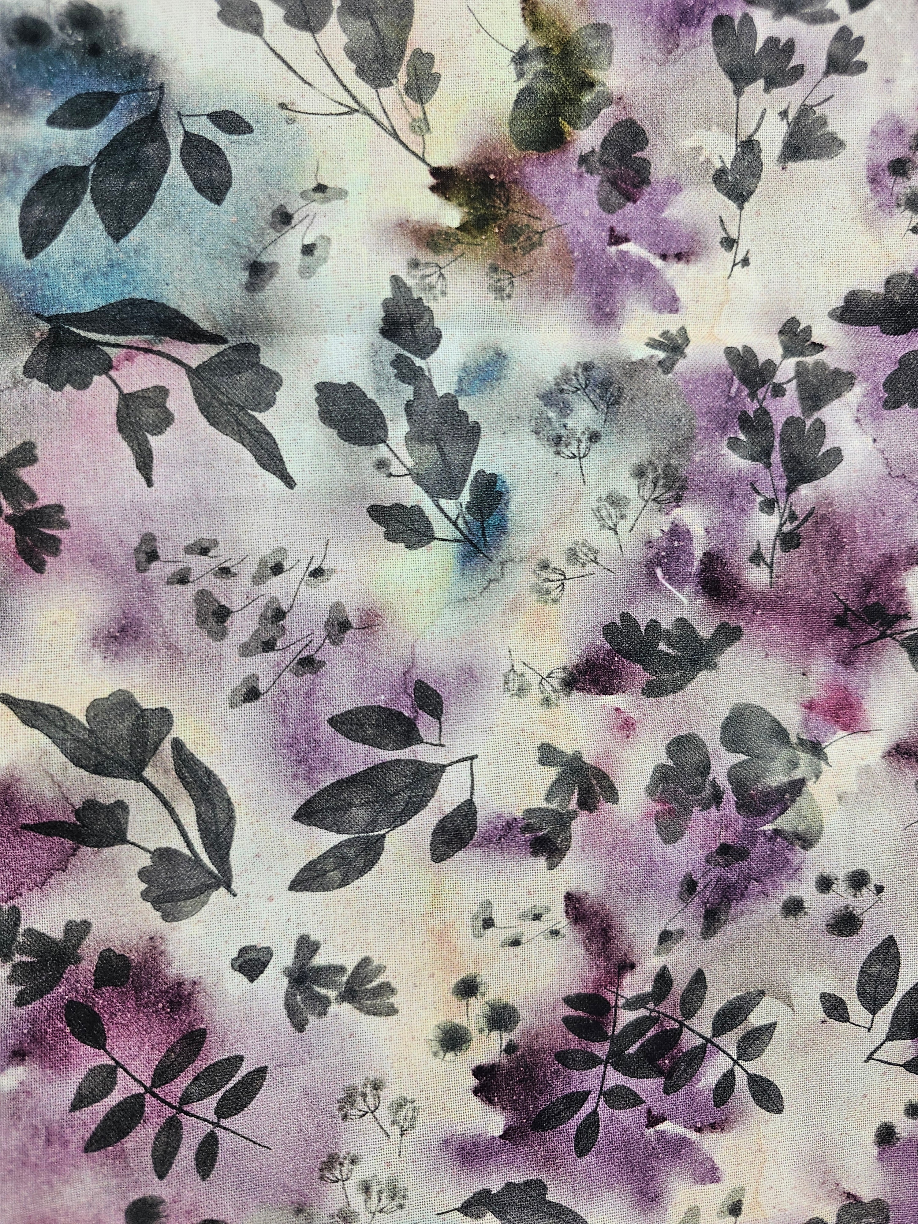 Smokey Blur Leaf 100% Cotton - 2.30m Piece