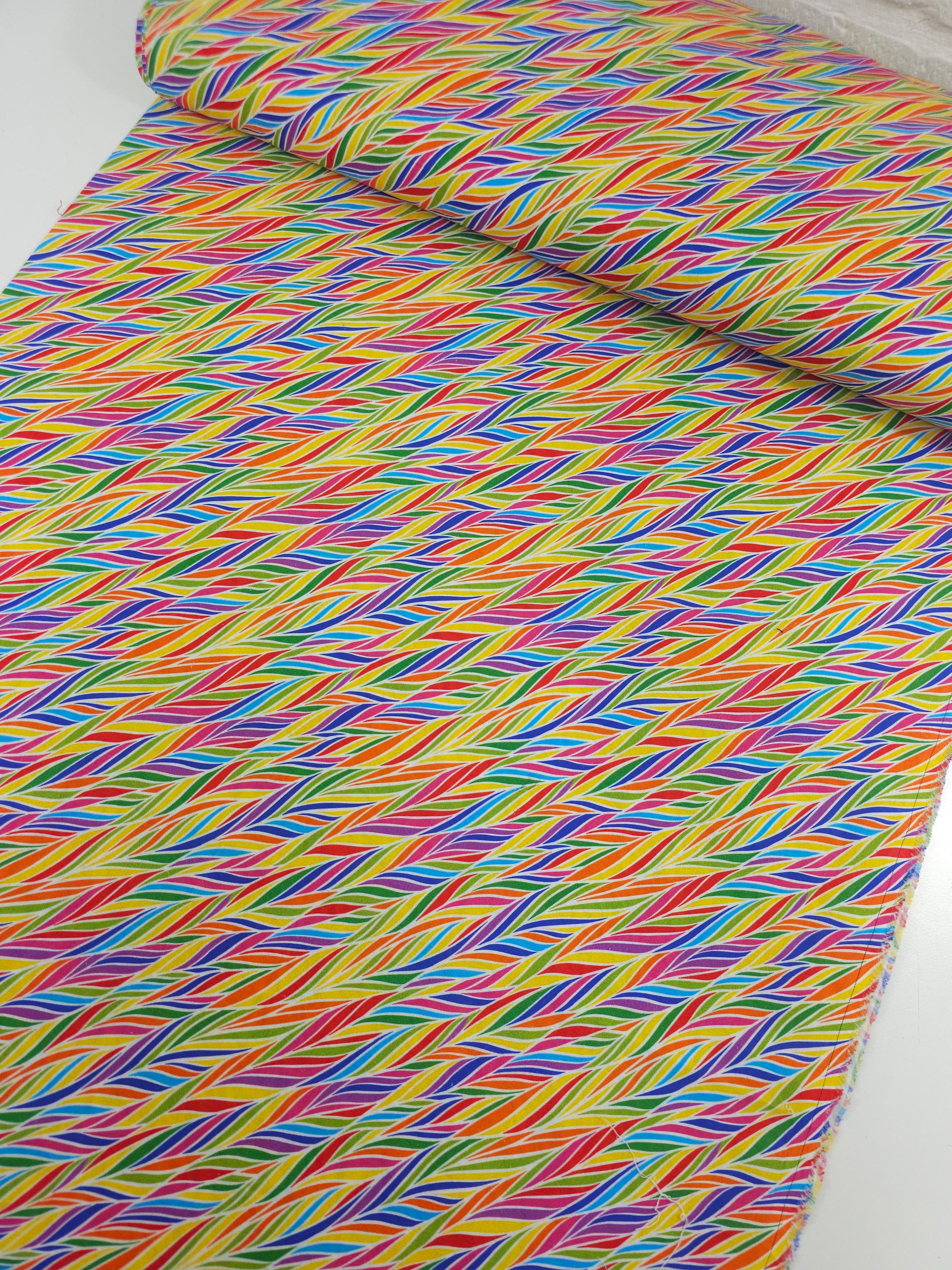 Multicolour Geometric Feather 100% Cotton