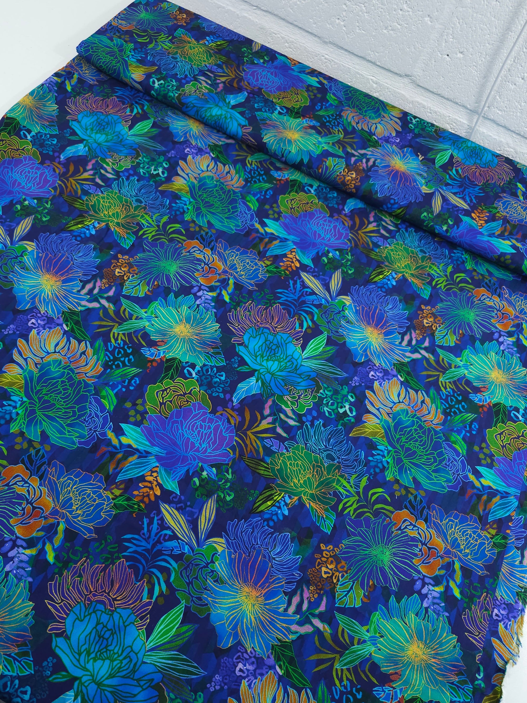 Blue Midnight In The Jungle Floral 100% Cotton 103" - Robert Kaufman *EXTRA WIDE*