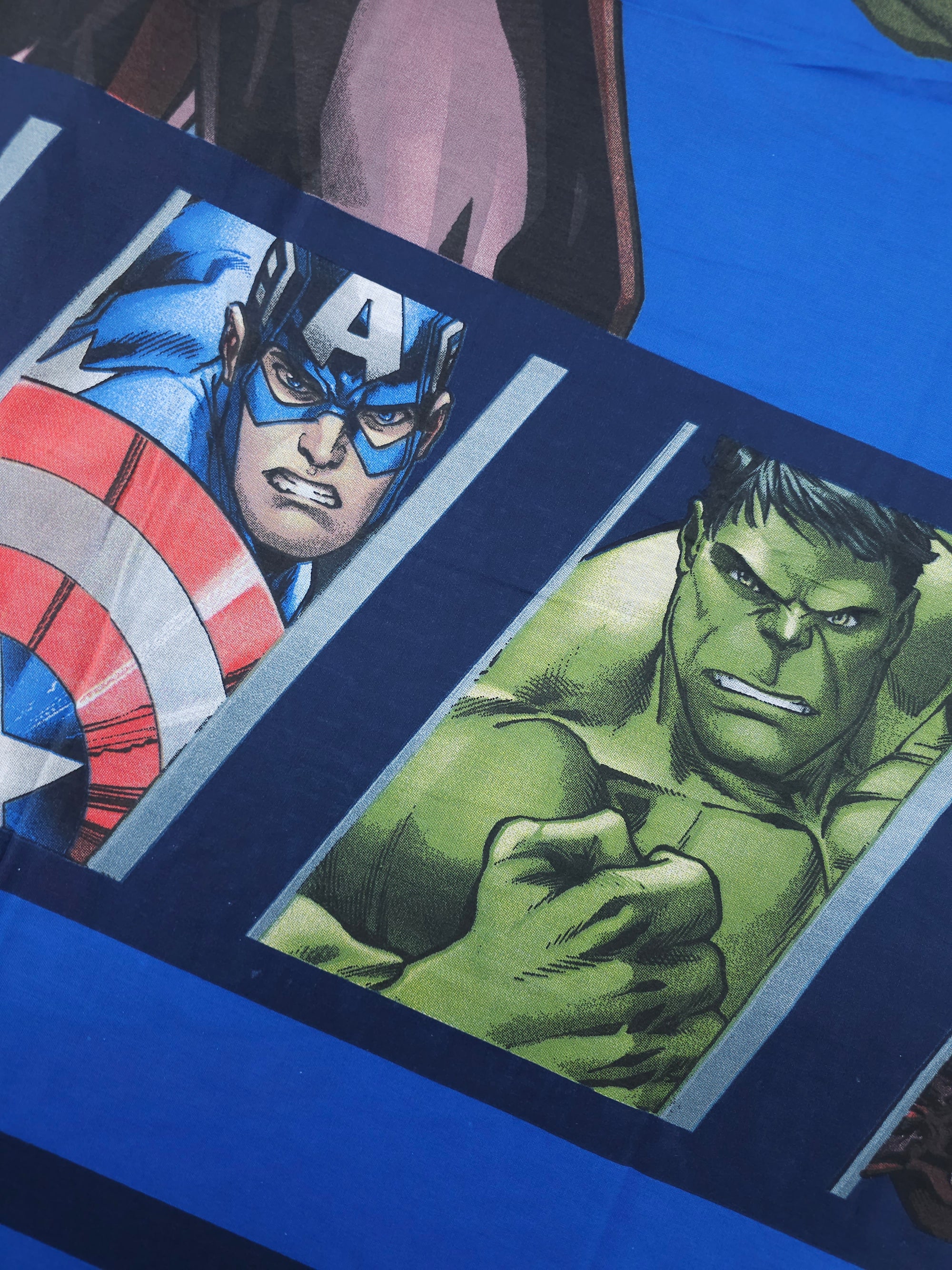 Avengers Legends 100% Cotton 114" *EXTRA WIDE*