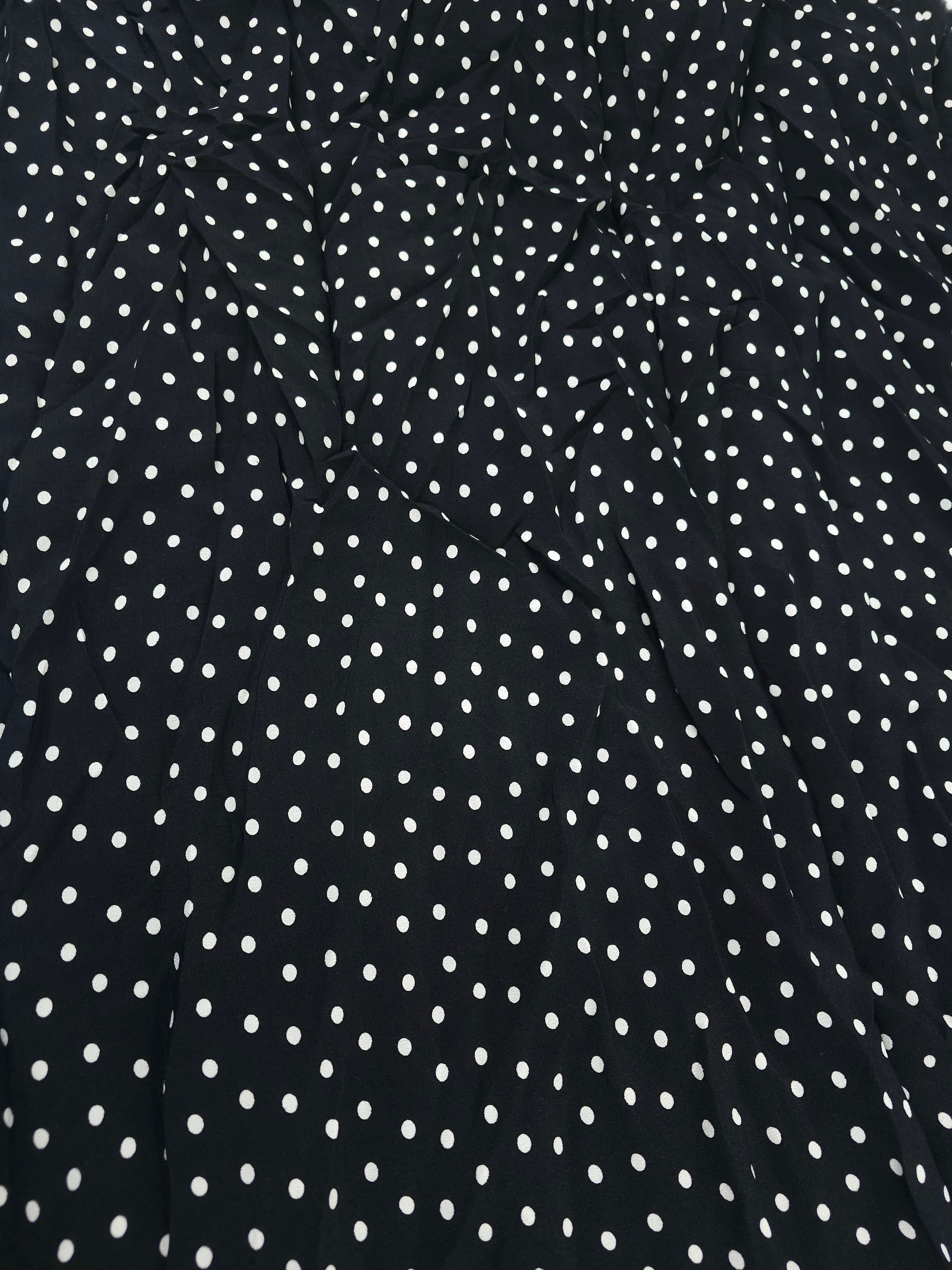 Black polka dot Viscose crepe-1.3m piece
