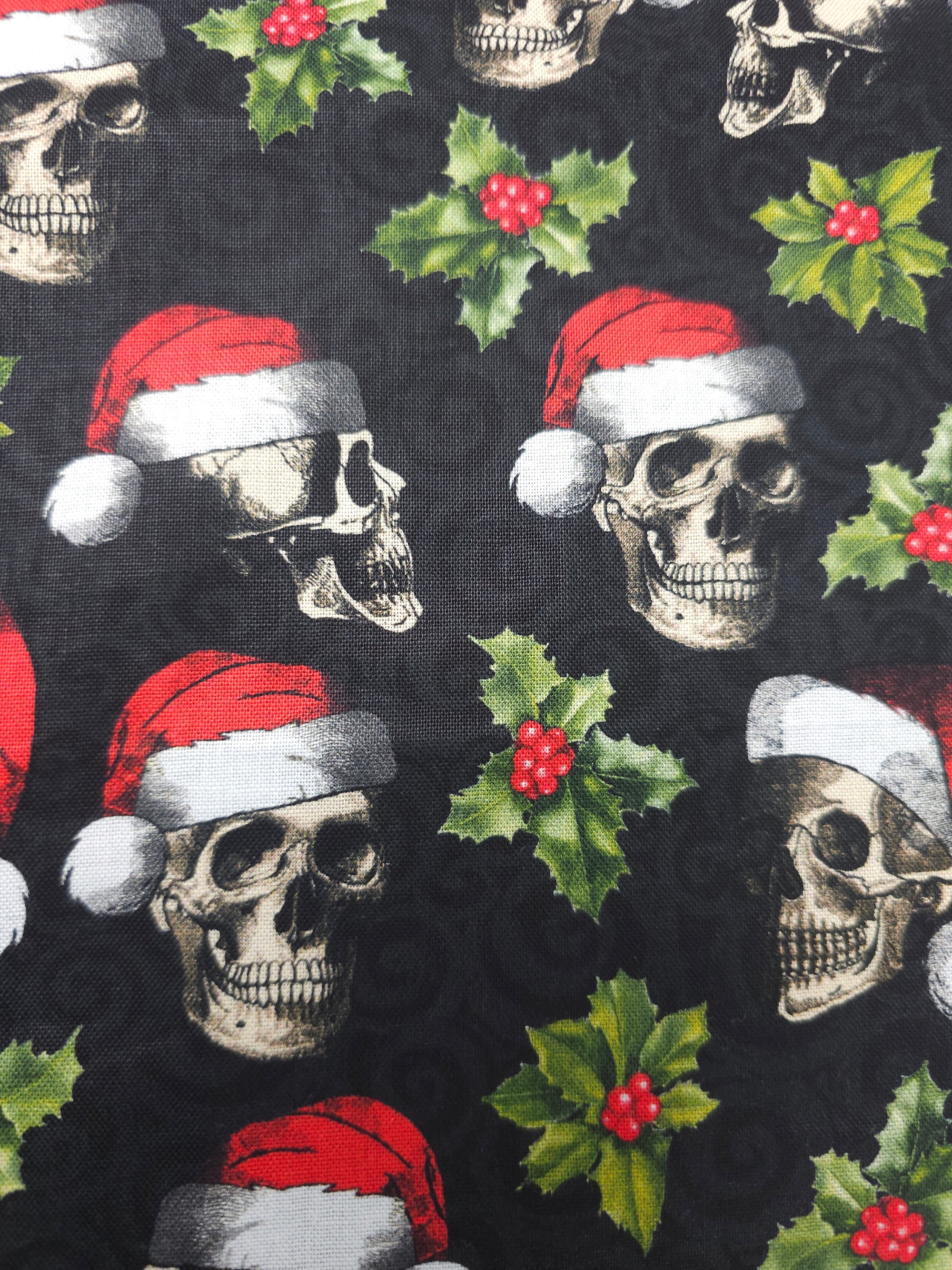 A gothic christmas Cotton- 2.5m