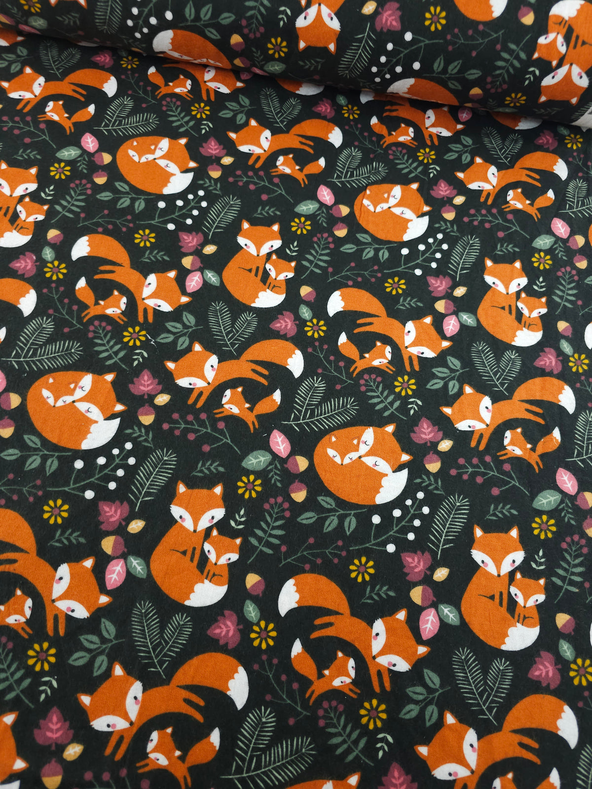 Sweet Foxes Lightweight Flannel Cotton - Joann