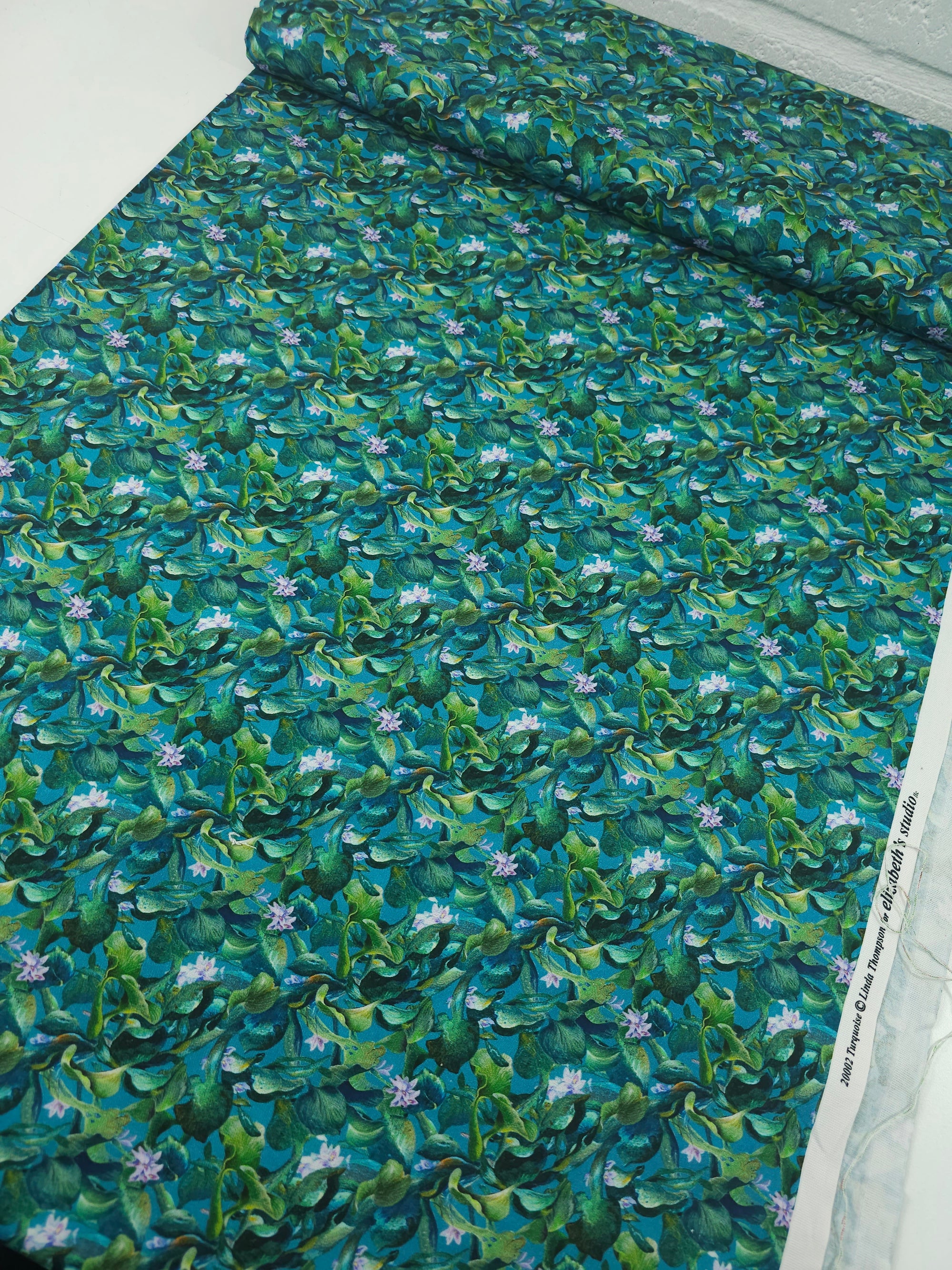 Gentle Giants Water Hyacinth 100% Cotton