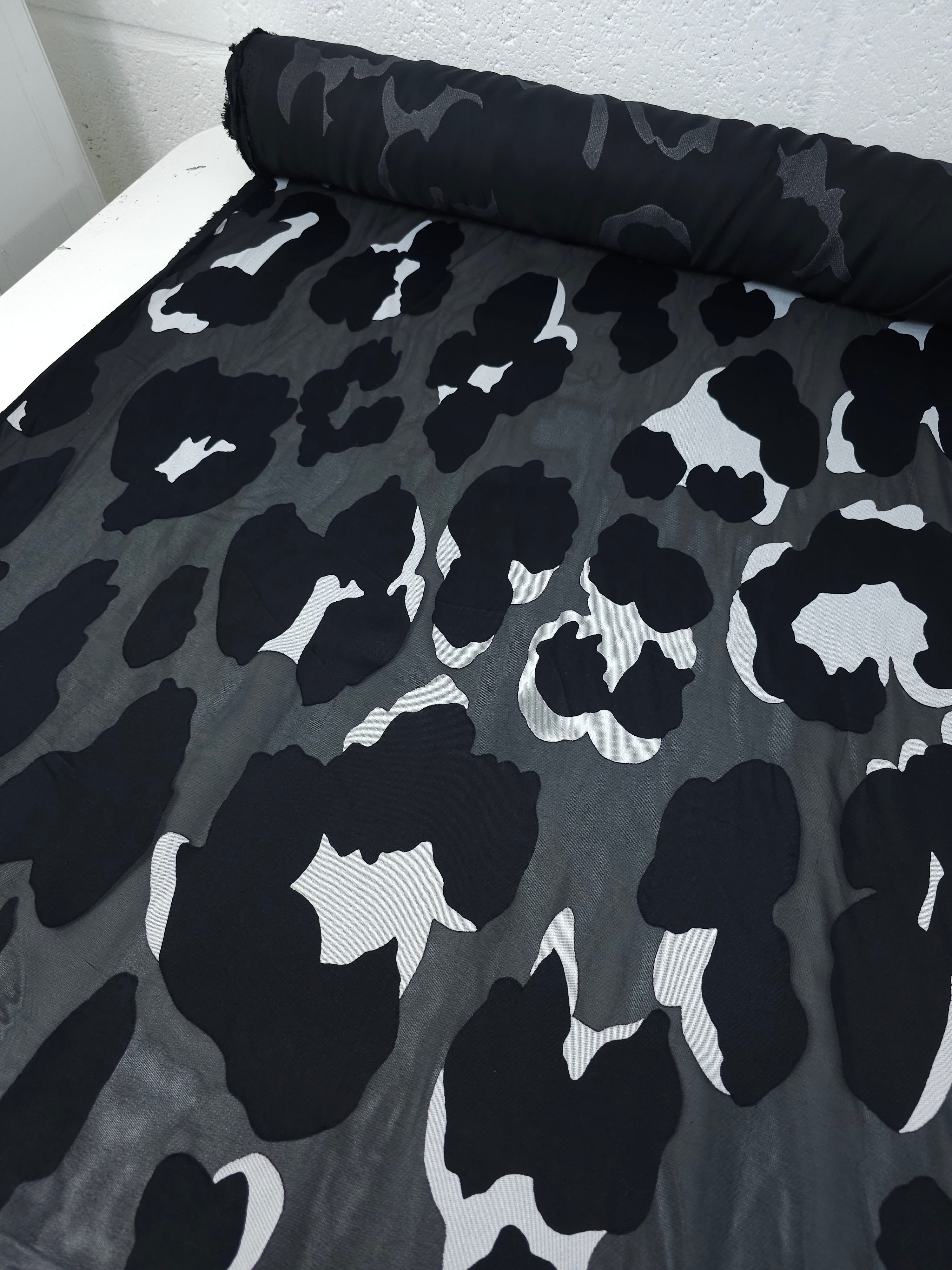 Black Leopard Jacquard